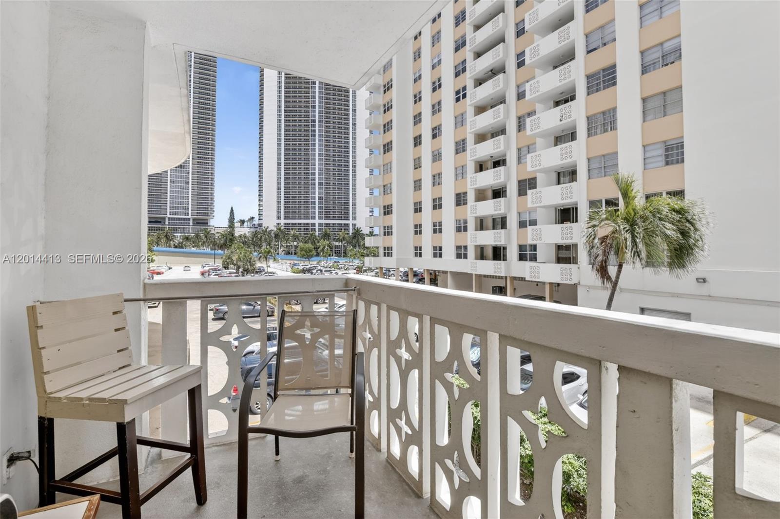 1817 S Ocean Dr #225