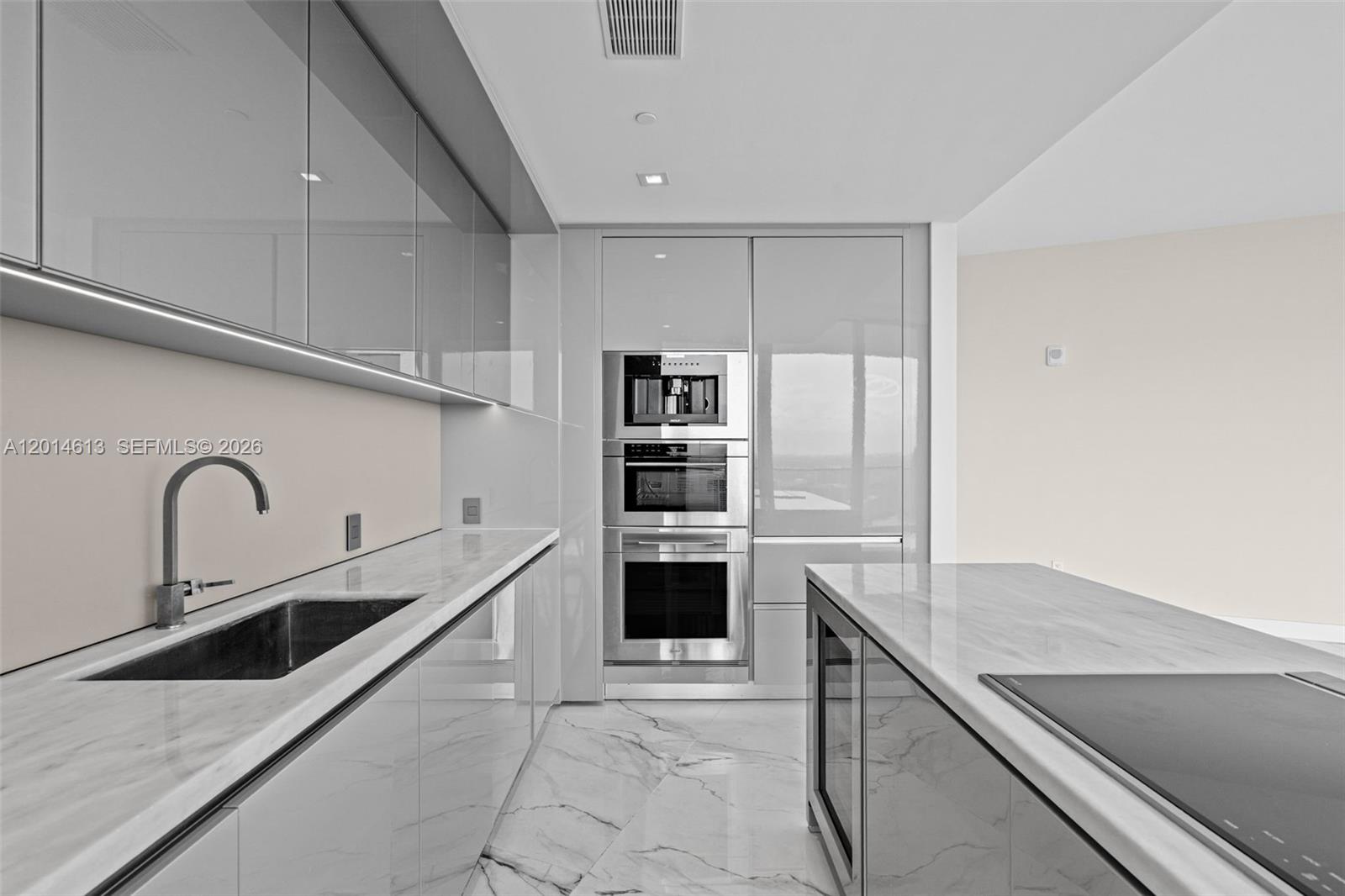 18975 Collins Ave #3605 Sunny Isles Beach, FL 33160
