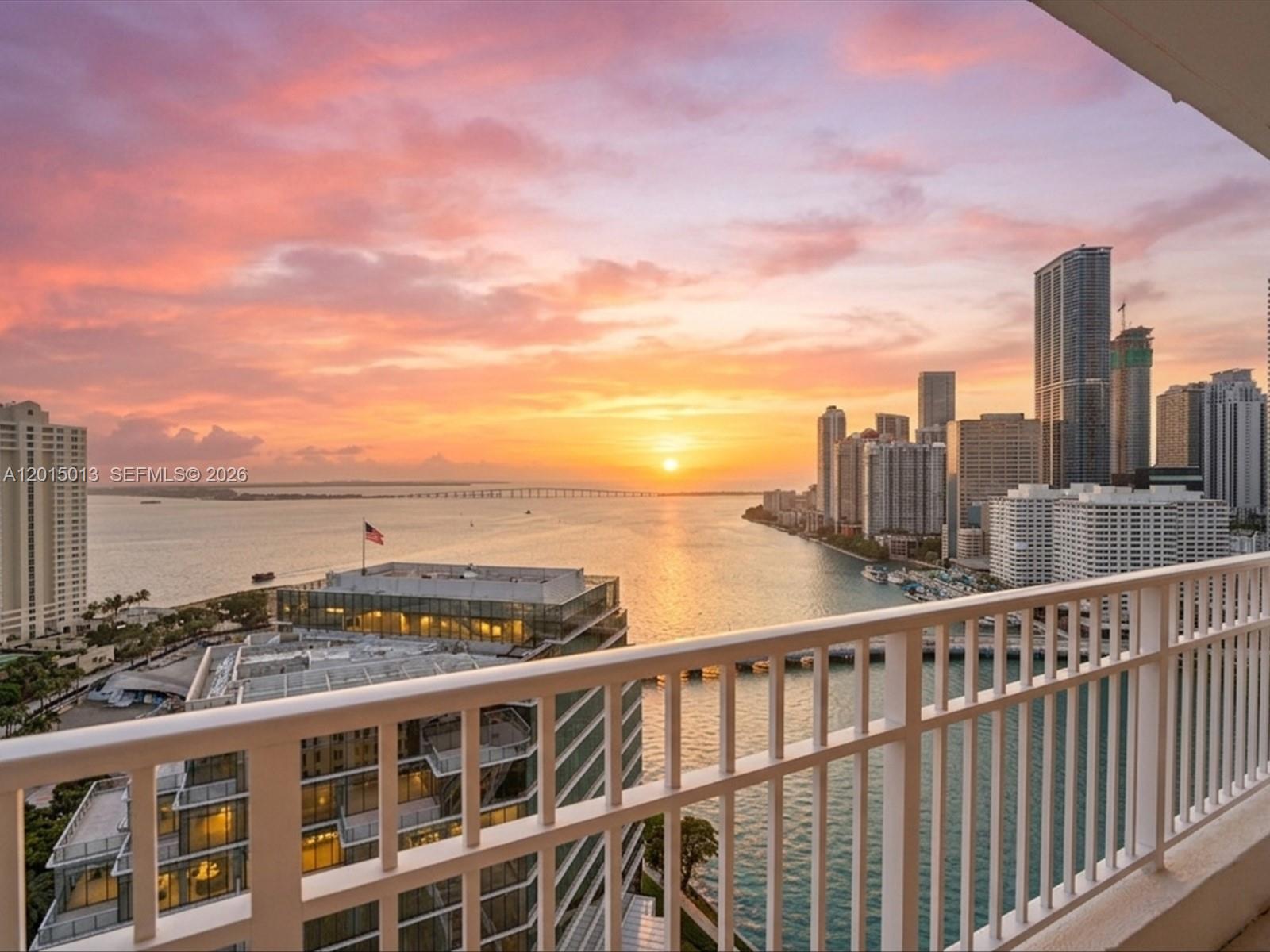 701 Brickell Key Blvd #2511 Miami, FL 33131