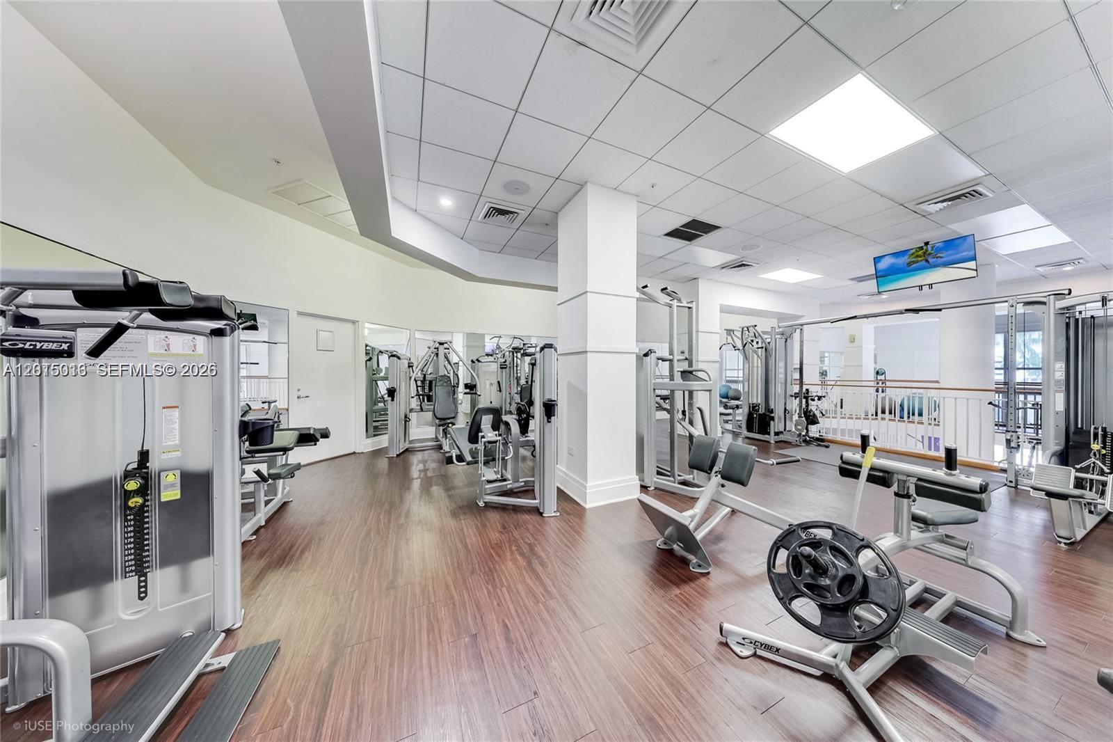 701 Brickell Key Blvd #2511 Miami, FL 33131