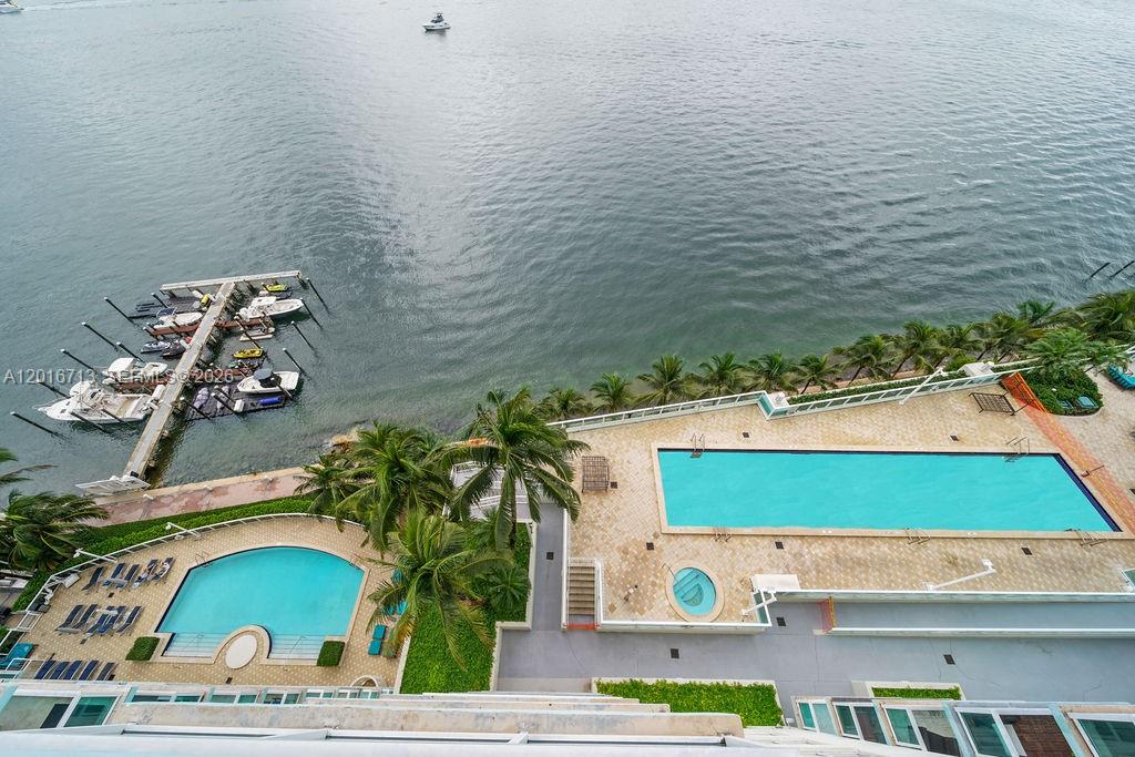 image The Floridian24