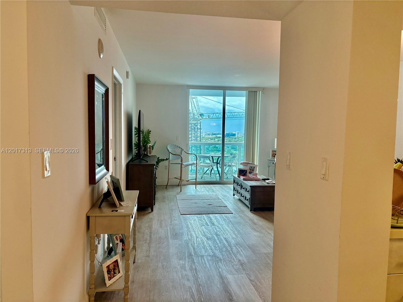 1800 N Bayshore Dr #1704 Miami, FL 33132