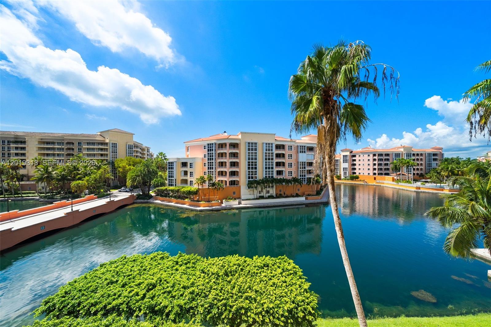 713 Crandon Blvd #404