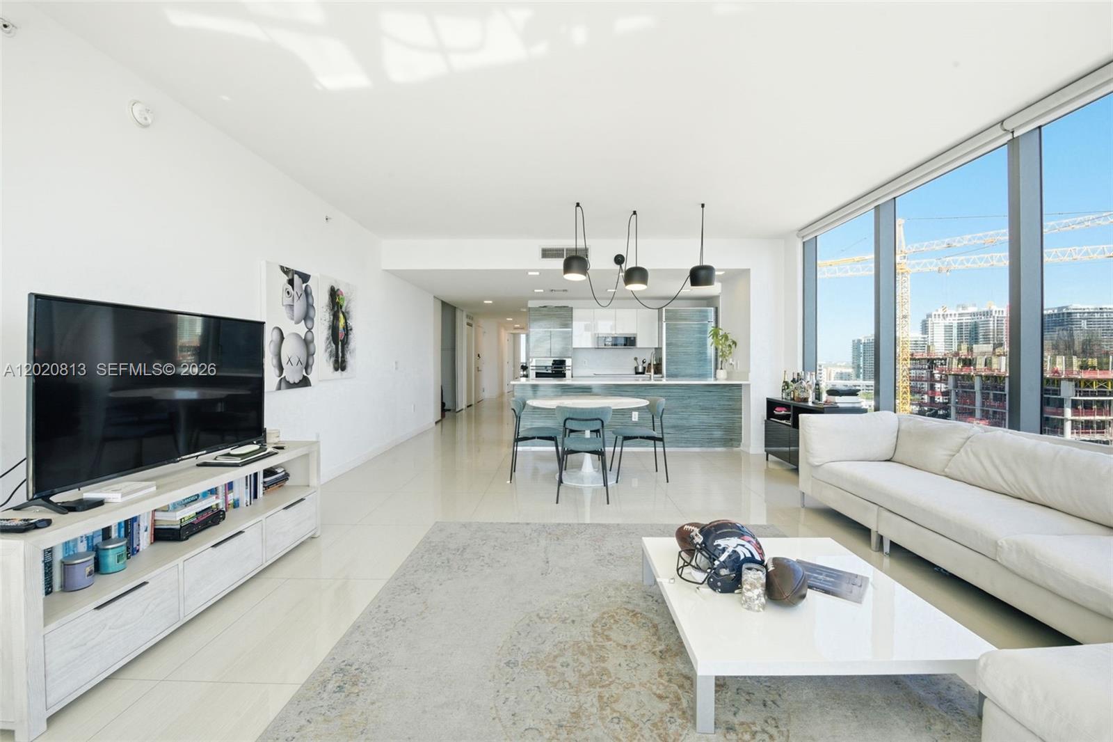 460 NE 28th St #1801 Miami, FL 33137
