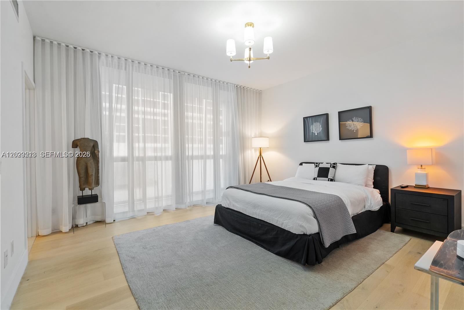 6899 Collins Ave #202 Miami Beach, FL 33141
