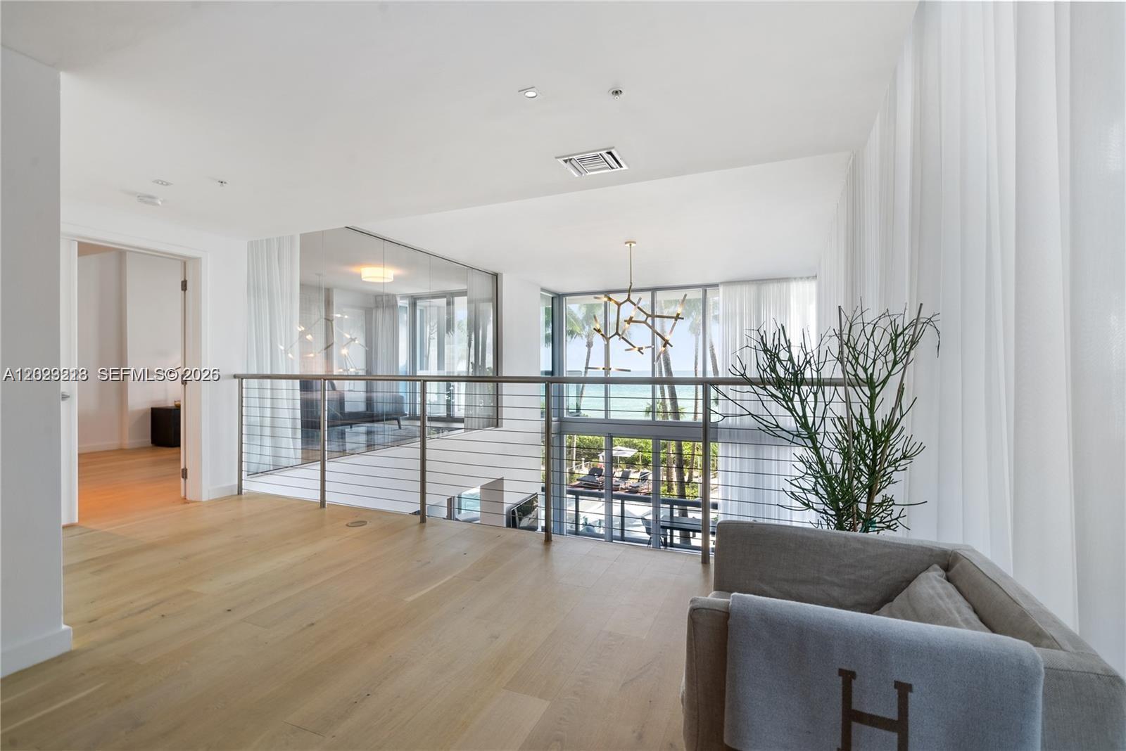 6899 Collins Ave #202 Miami Beach, FL 33141