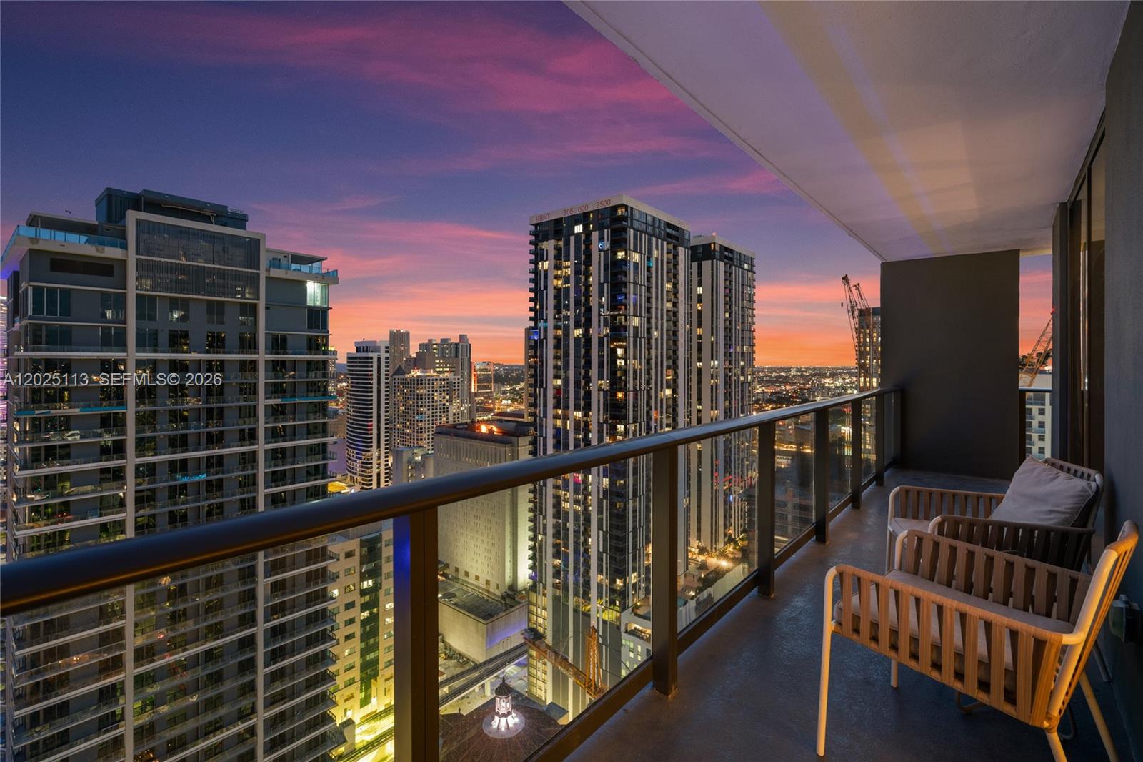 159 NE 6th St #3105 Miami, FL 33132