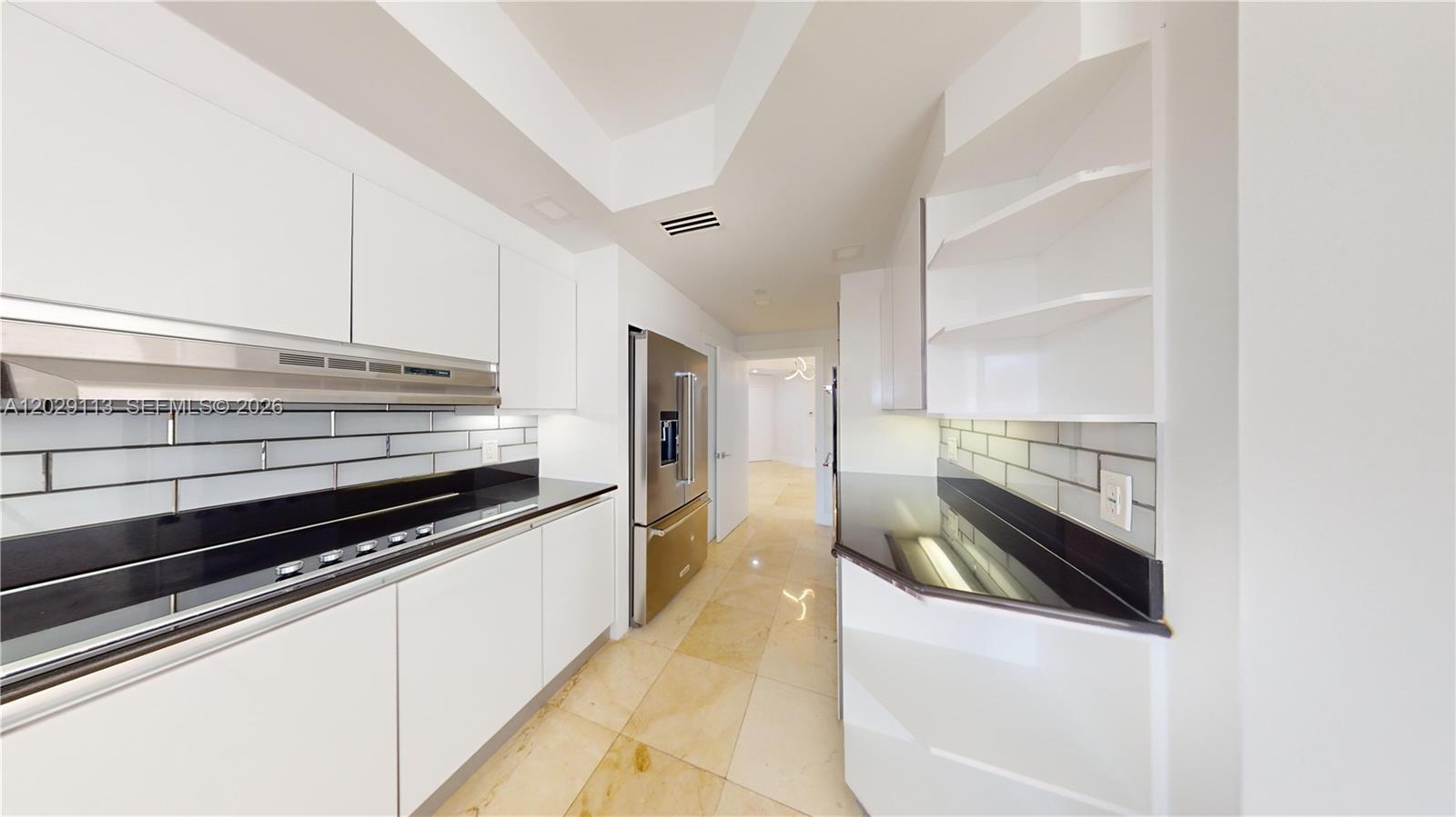 21050 NE 38th #305 Aventura, FL 33180