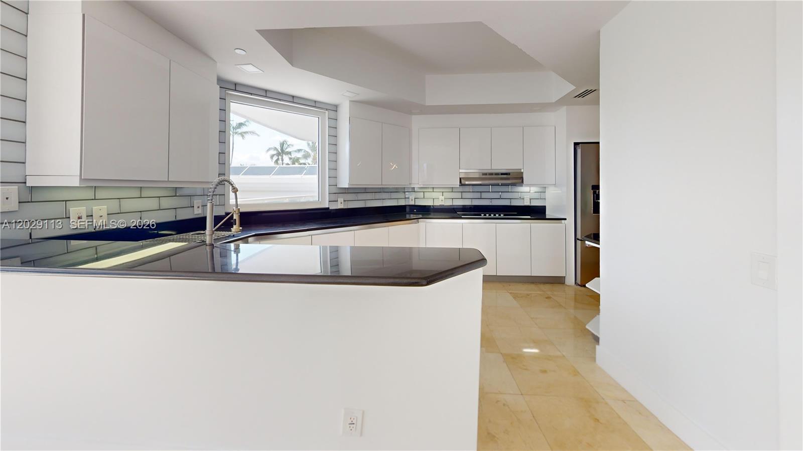 21050 NE 38th #305 Aventura, FL 33180