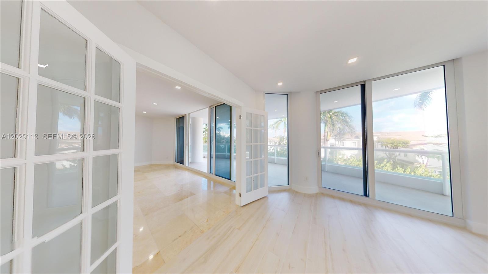 21050 NE 38th #305 Aventura, FL 33180