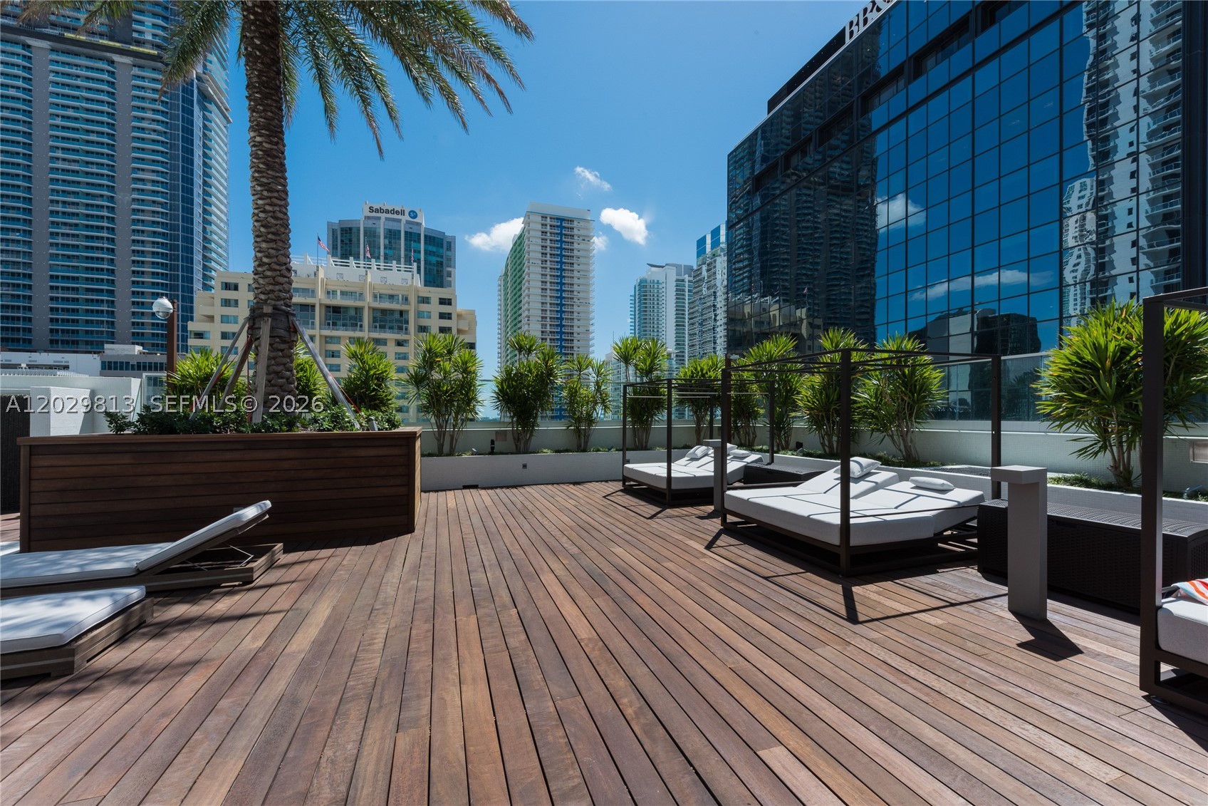 image The Bond on Brickell9