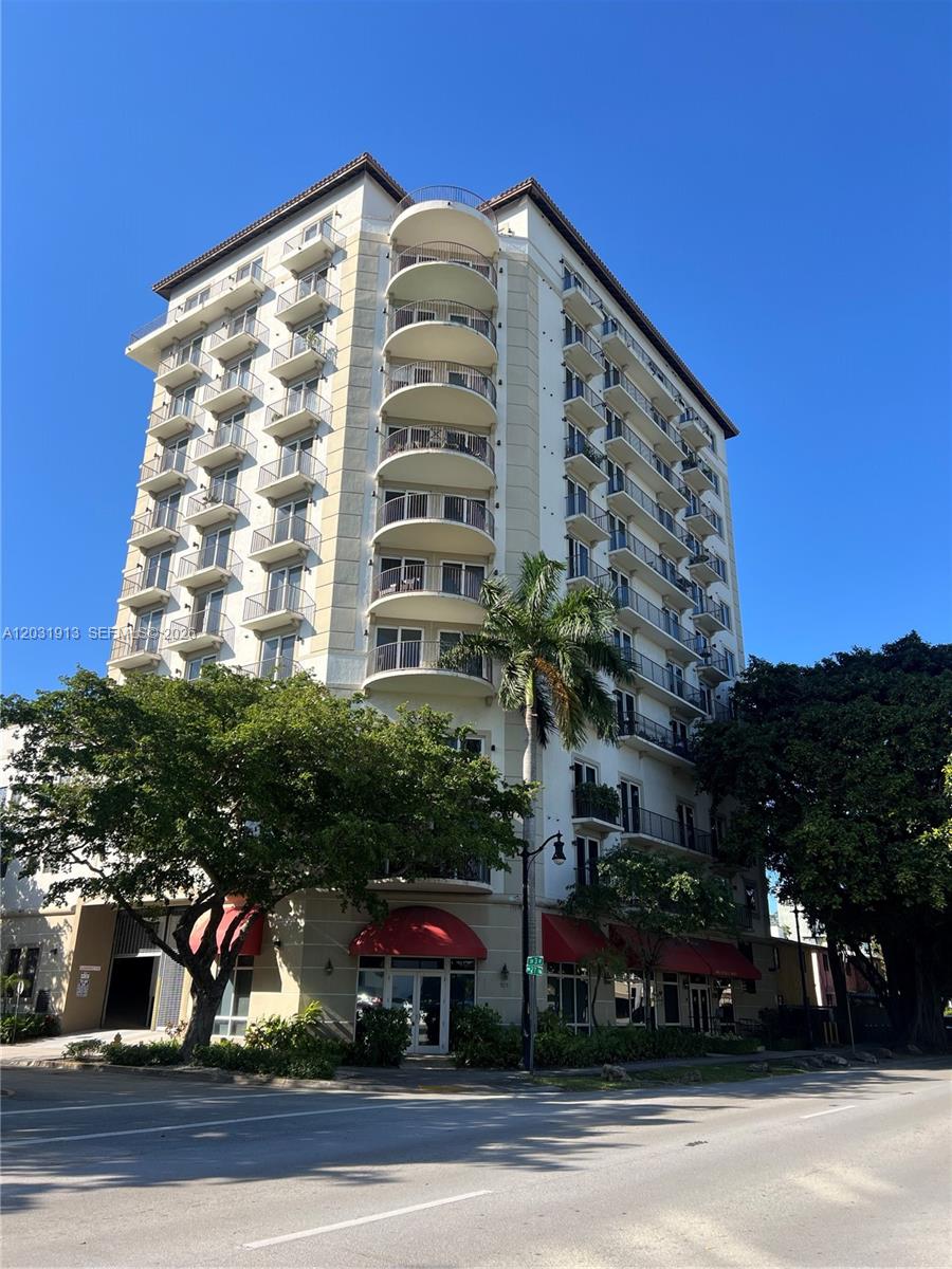 2701 SW 3rd #302