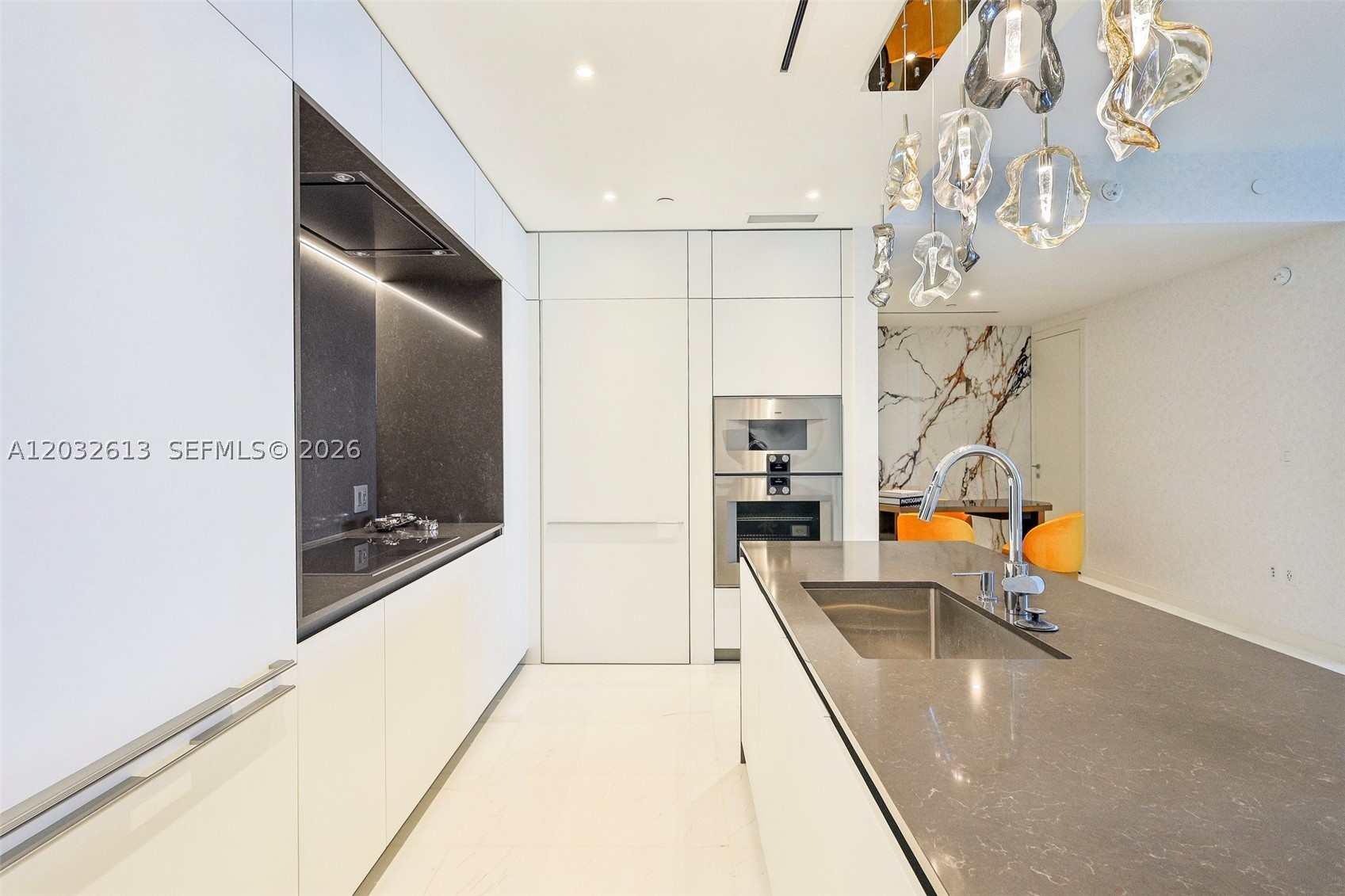 image Aston Martin Residences9