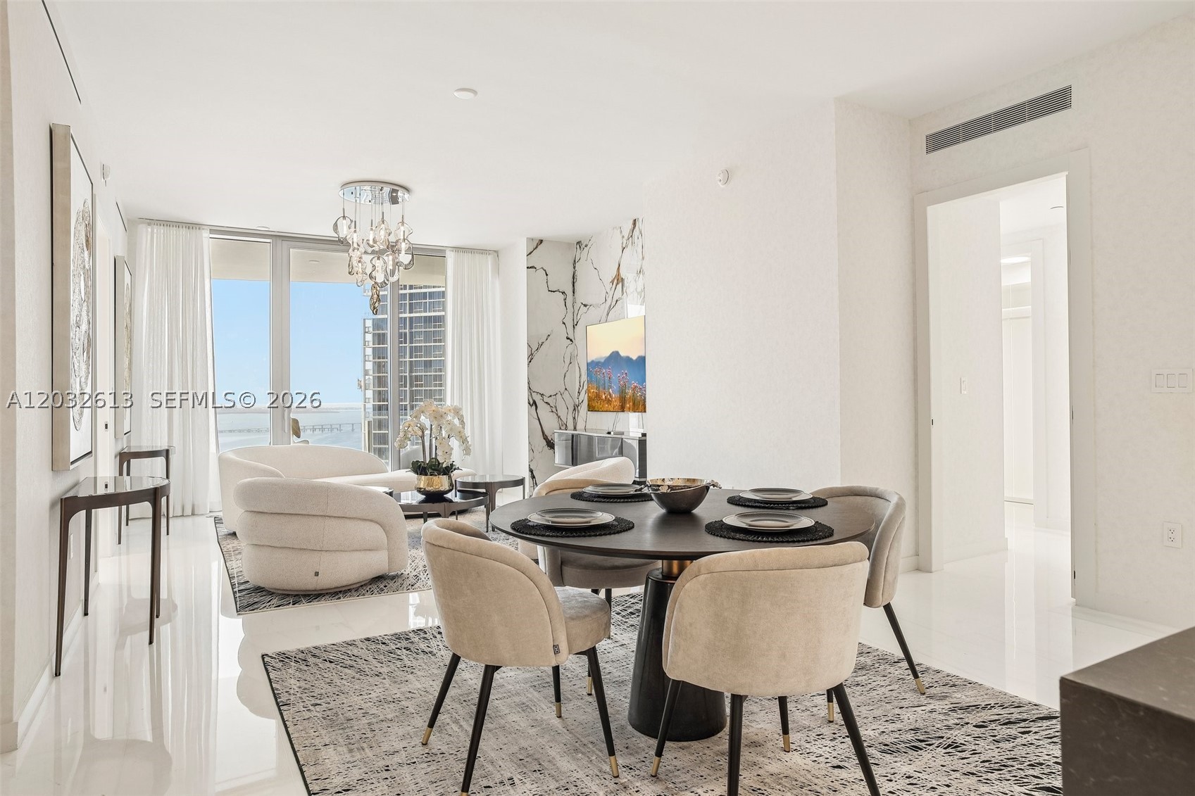 image Aston Martin Residences22
