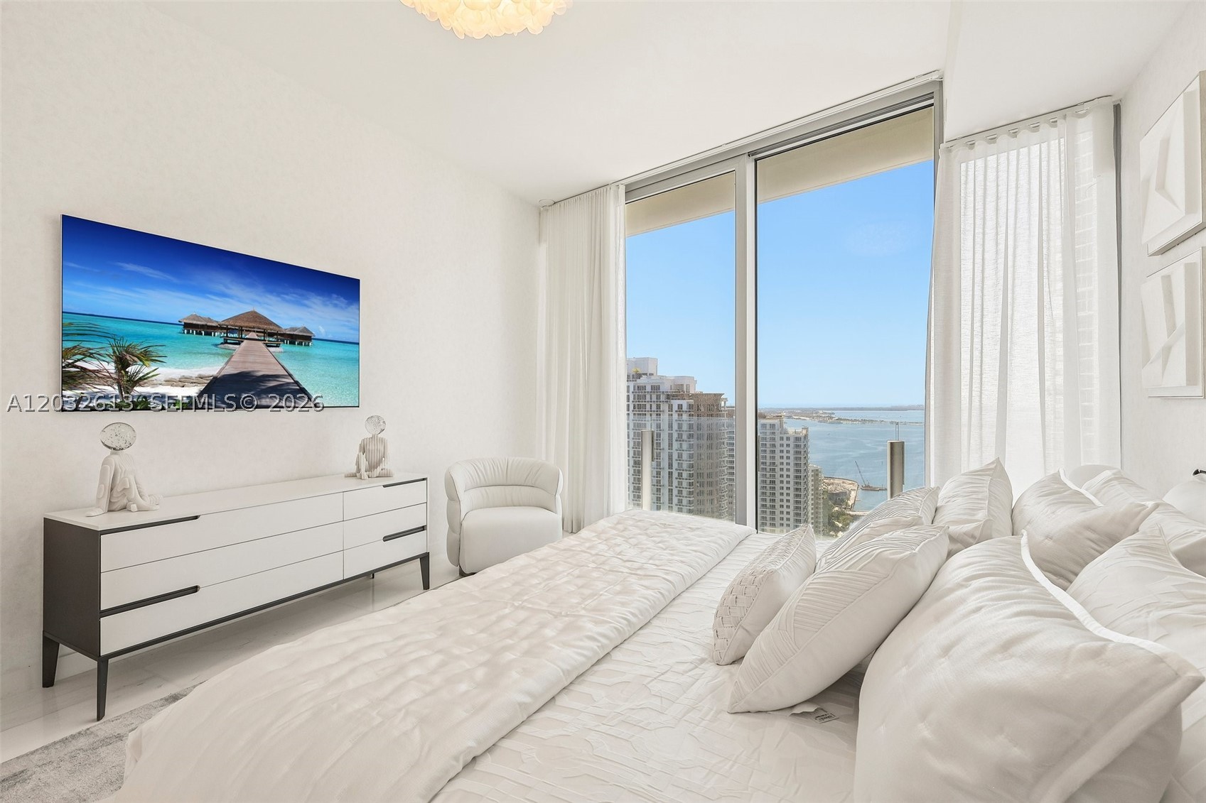 image Aston Martin Residences25