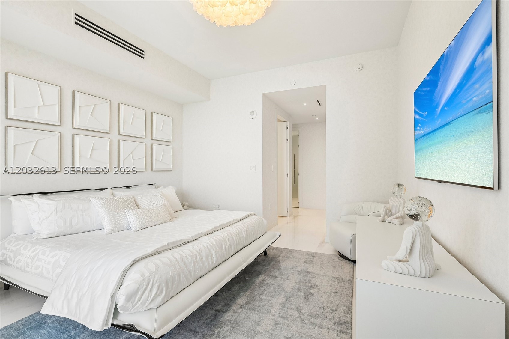 image Aston Martin Residences27