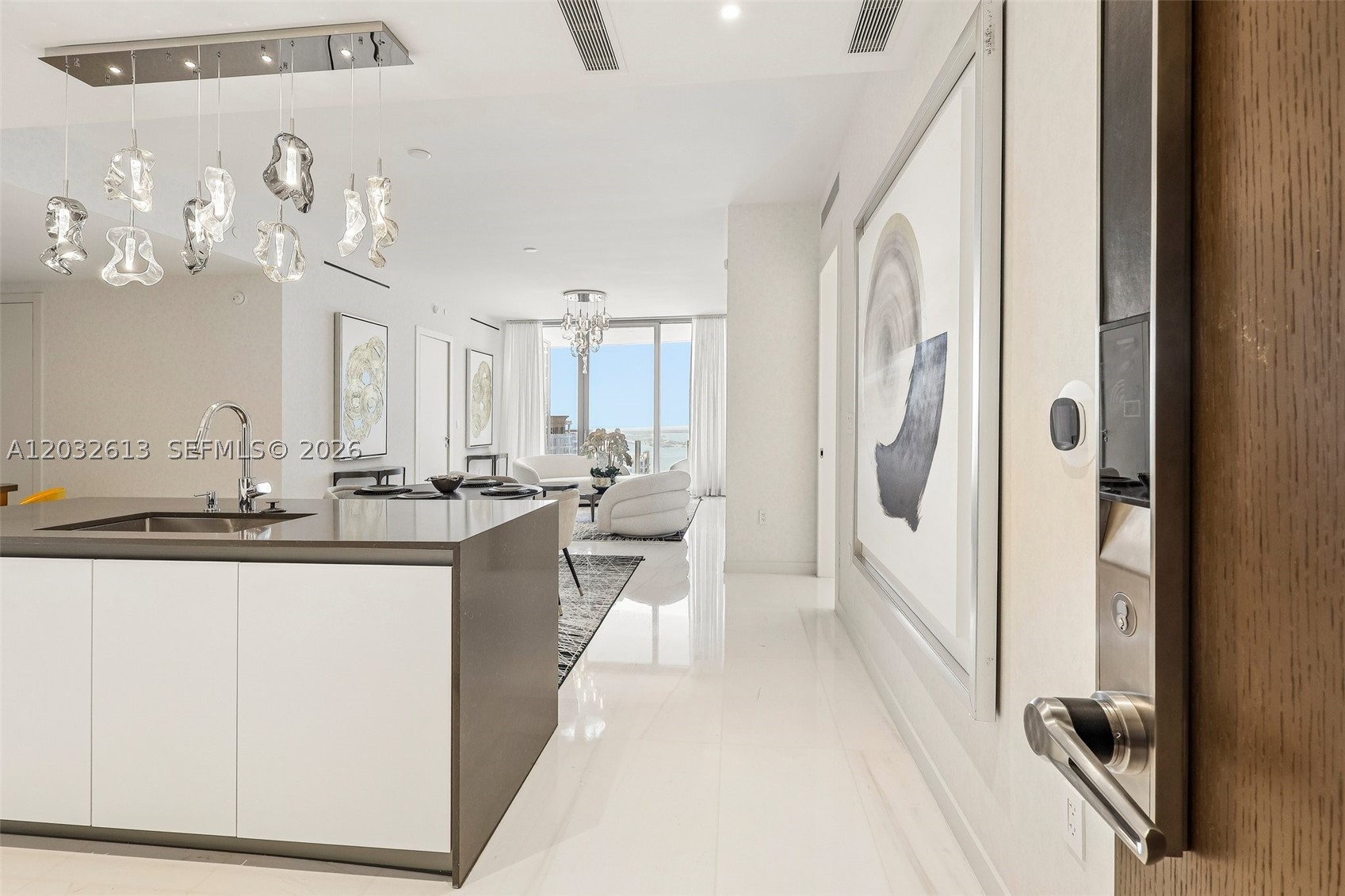 image Aston Martin Residences2