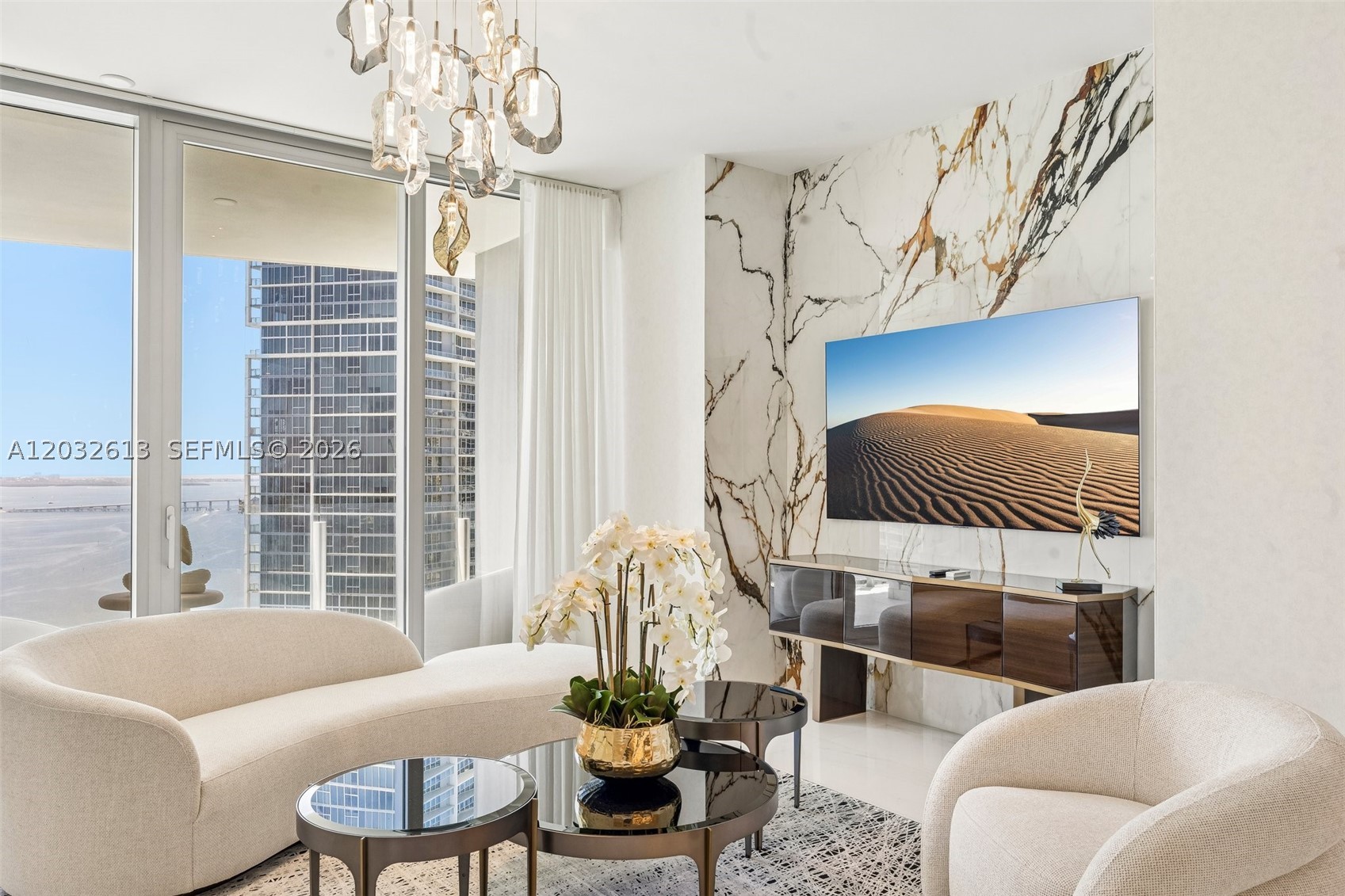 image Aston Martin Residences4