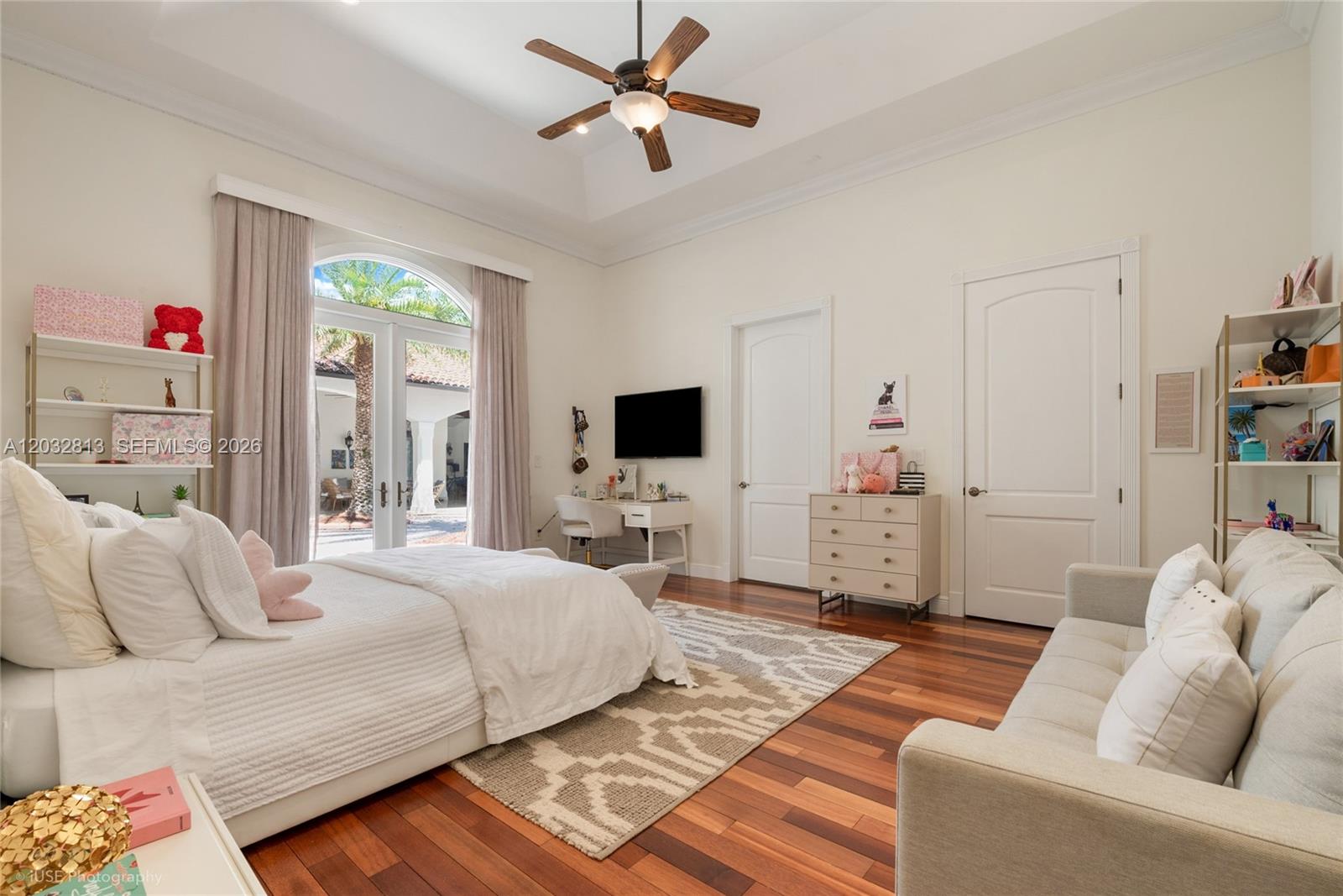 7405 SW 104th Pinecrest, FL 33156