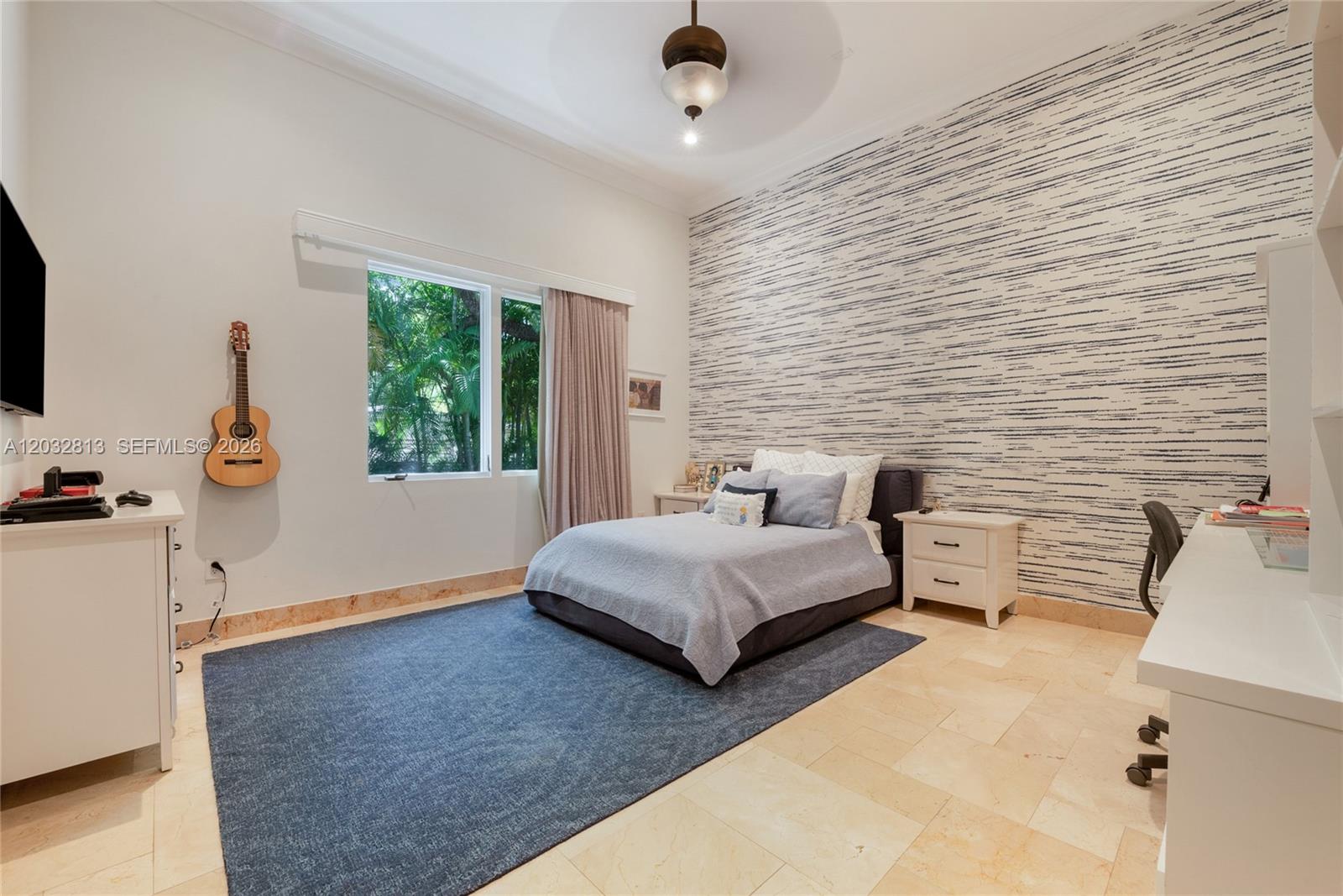 7405 SW 104th Pinecrest, FL 33156