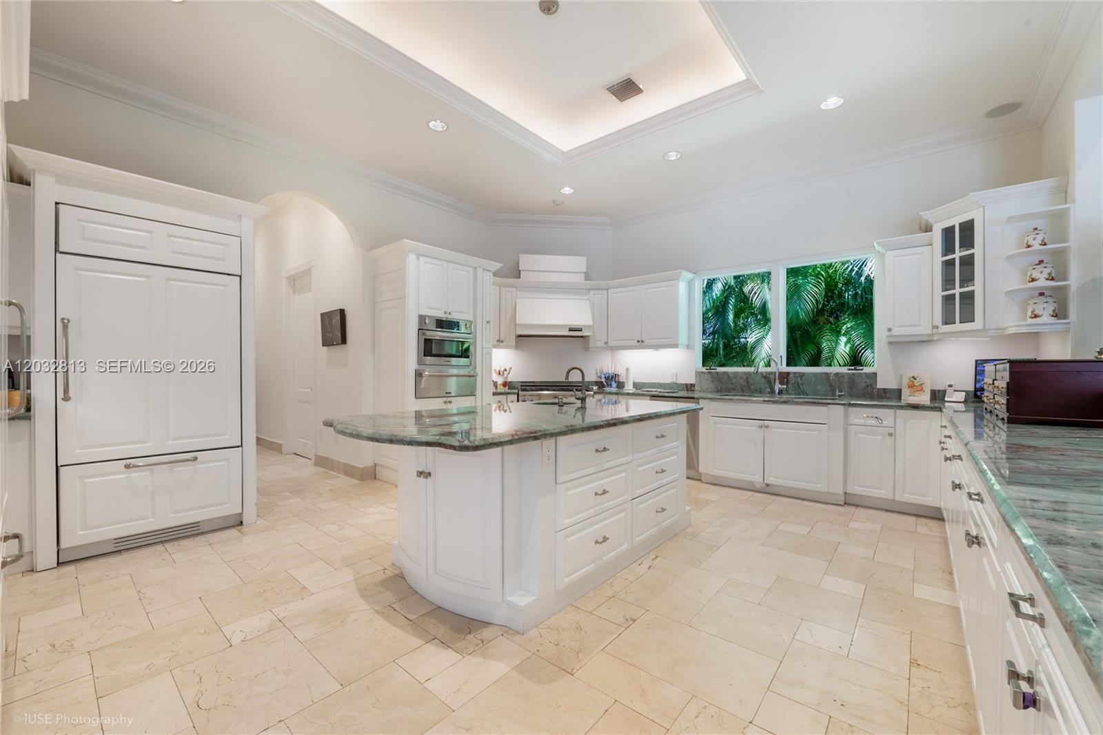 7405 SW 104th Pinecrest, FL 33156