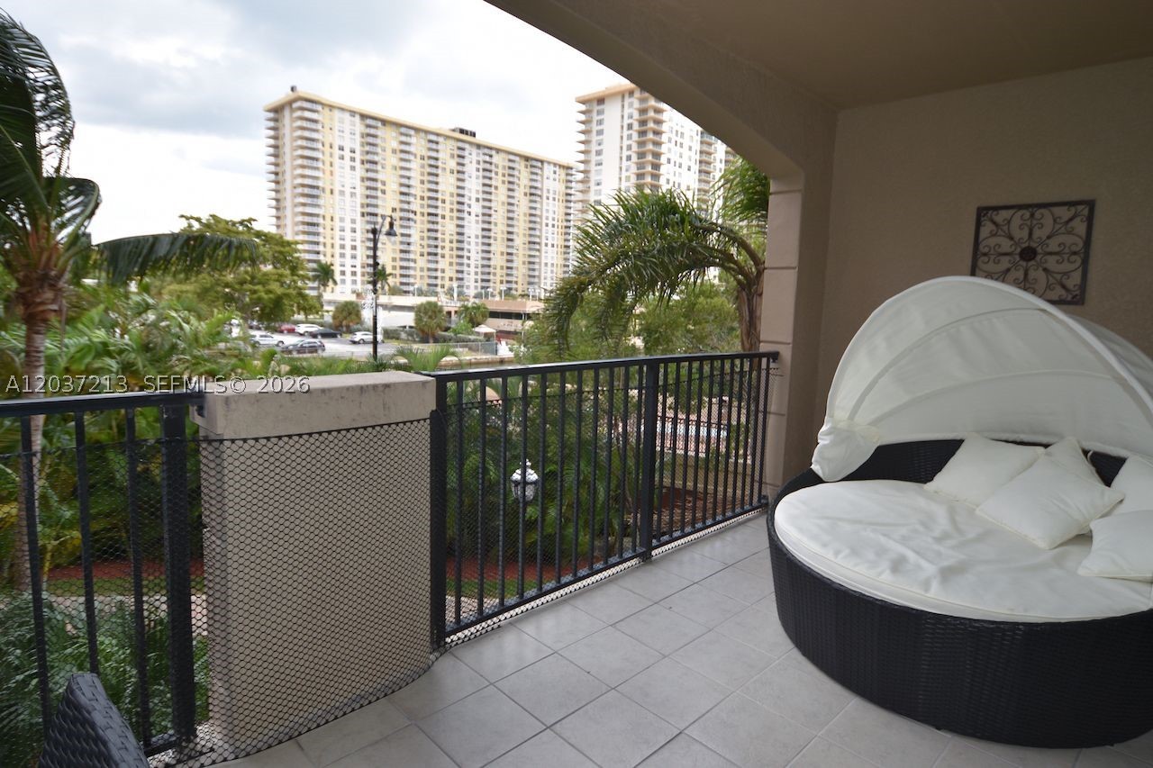 17150 N Bay Rd #2314