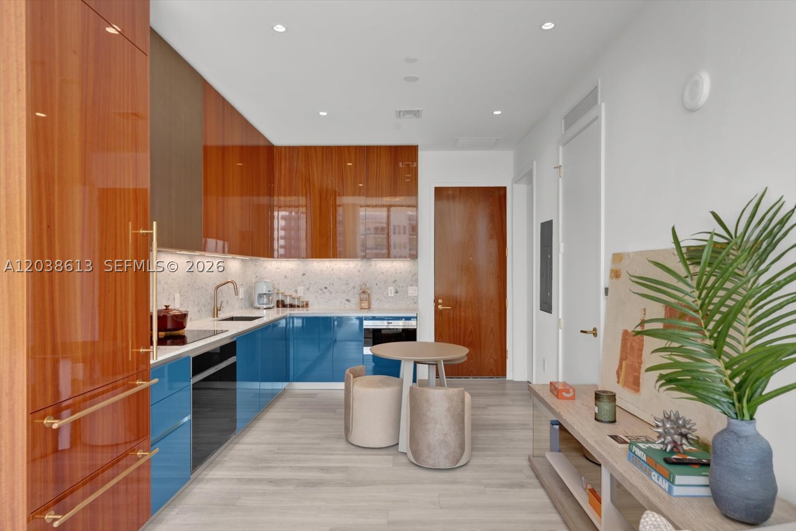 2655 S Bayshore Dr #1606 Miami, FL 33133