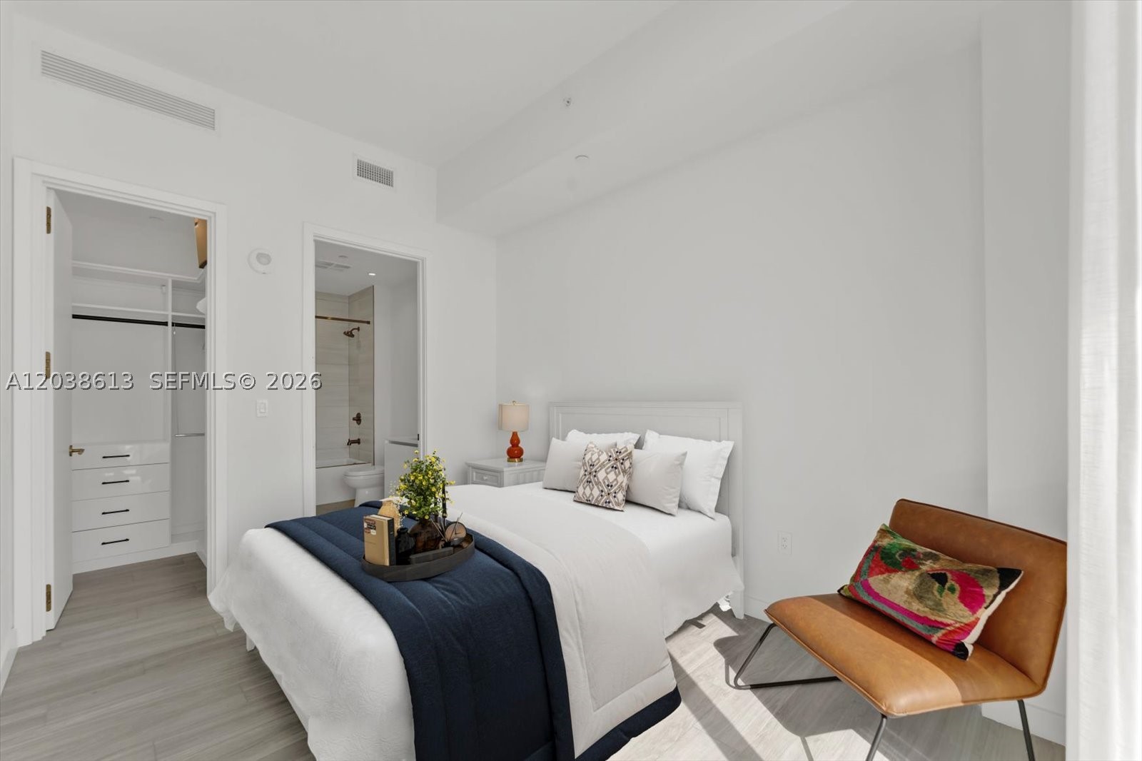 2655 S Bayshore Dr #1606 Miami, FL 33133