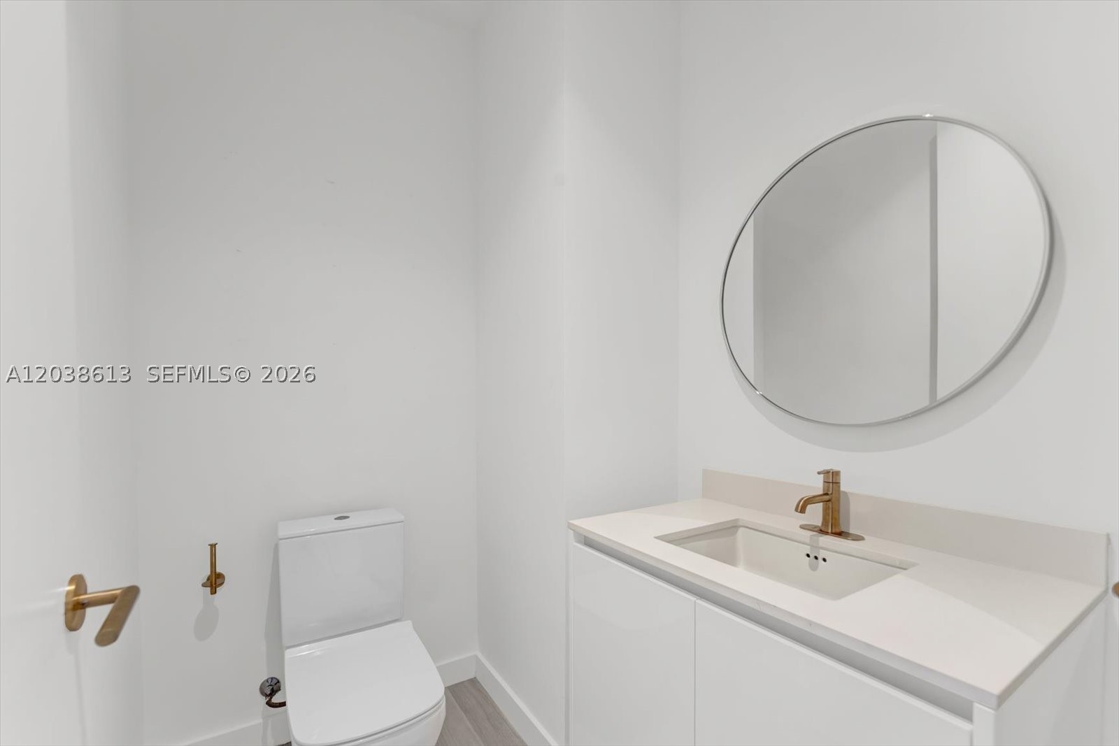 2655 S Bayshore Dr #1606 Miami, FL 33133