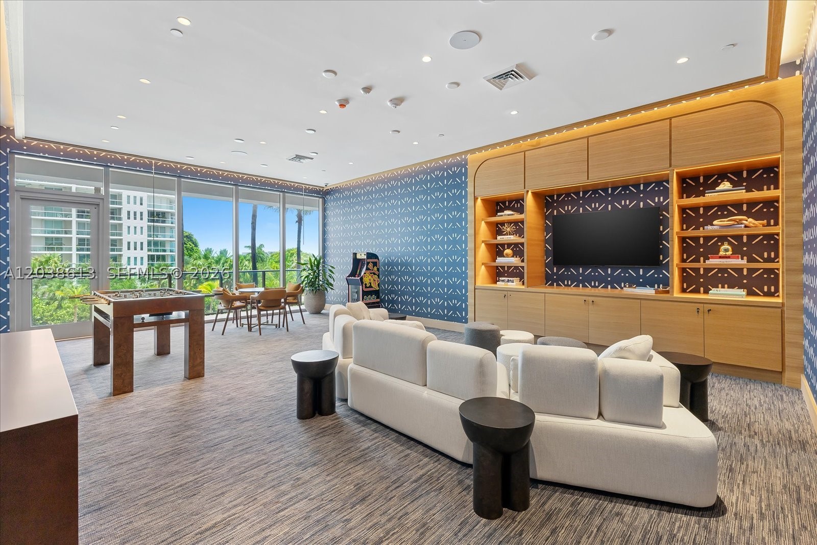 2655 S Bayshore Dr #1606 Miami, FL 33133