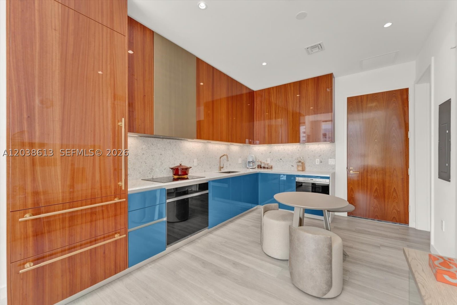2655 S Bayshore Dr #1606 Miami, FL 33133