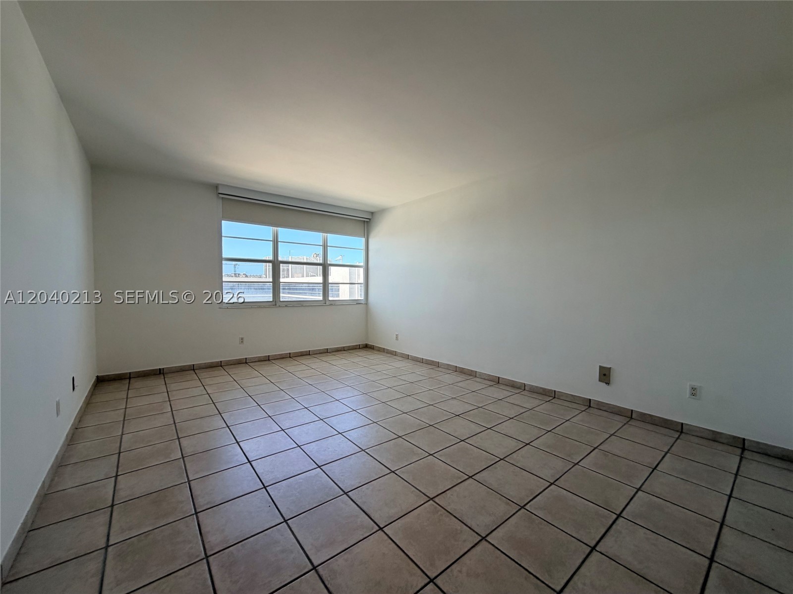 100 Lincoln Rd #1410