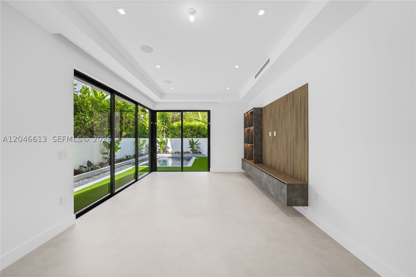 2710 S Le Jeune Rd Coral Gables, FL 33134