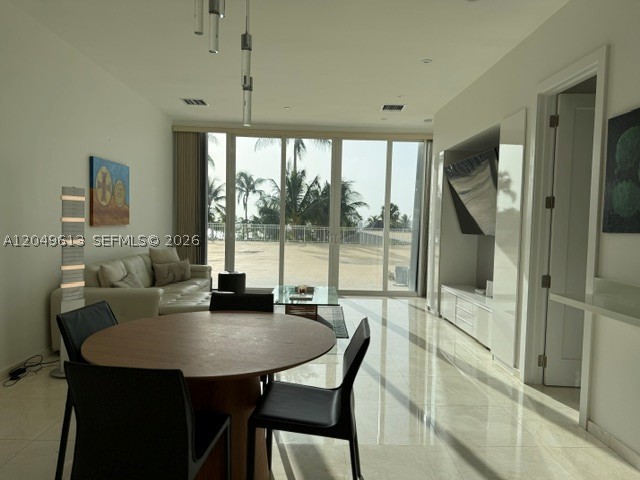 image Casa Del Mar5