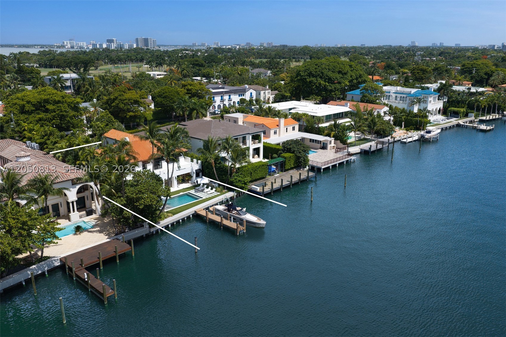 5401 Pine Tree Dr #5401 Miami Beach, FL 33140