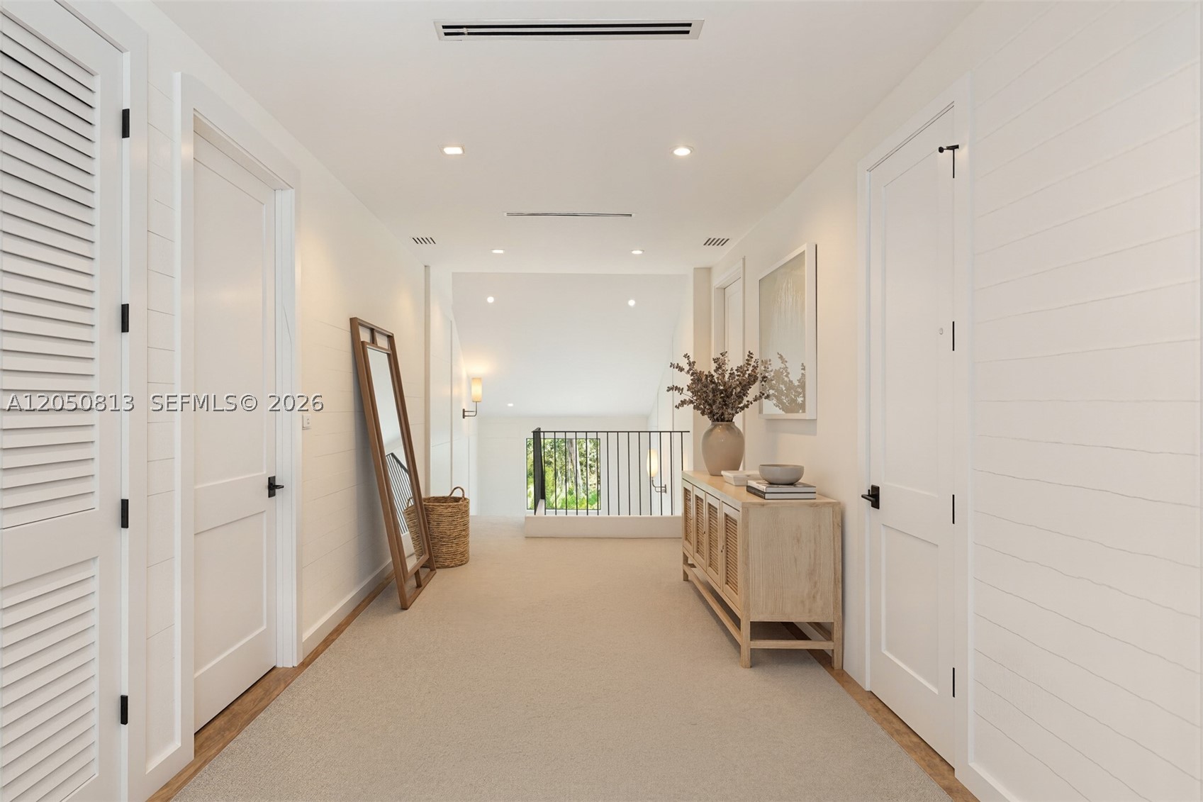 5401 Pine Tree Dr #5401 Miami Beach, FL 33140
