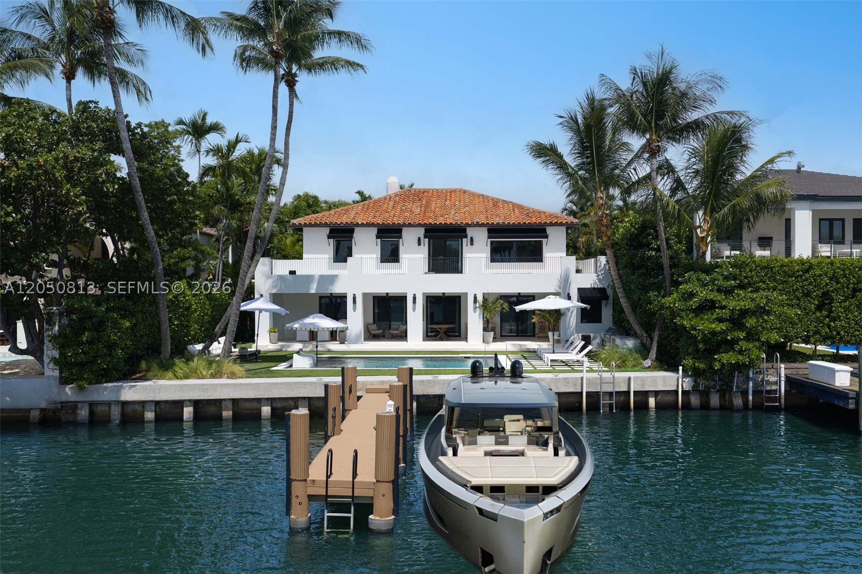 5401 Pine Tree Dr #5401 Miami Beach, FL 33140