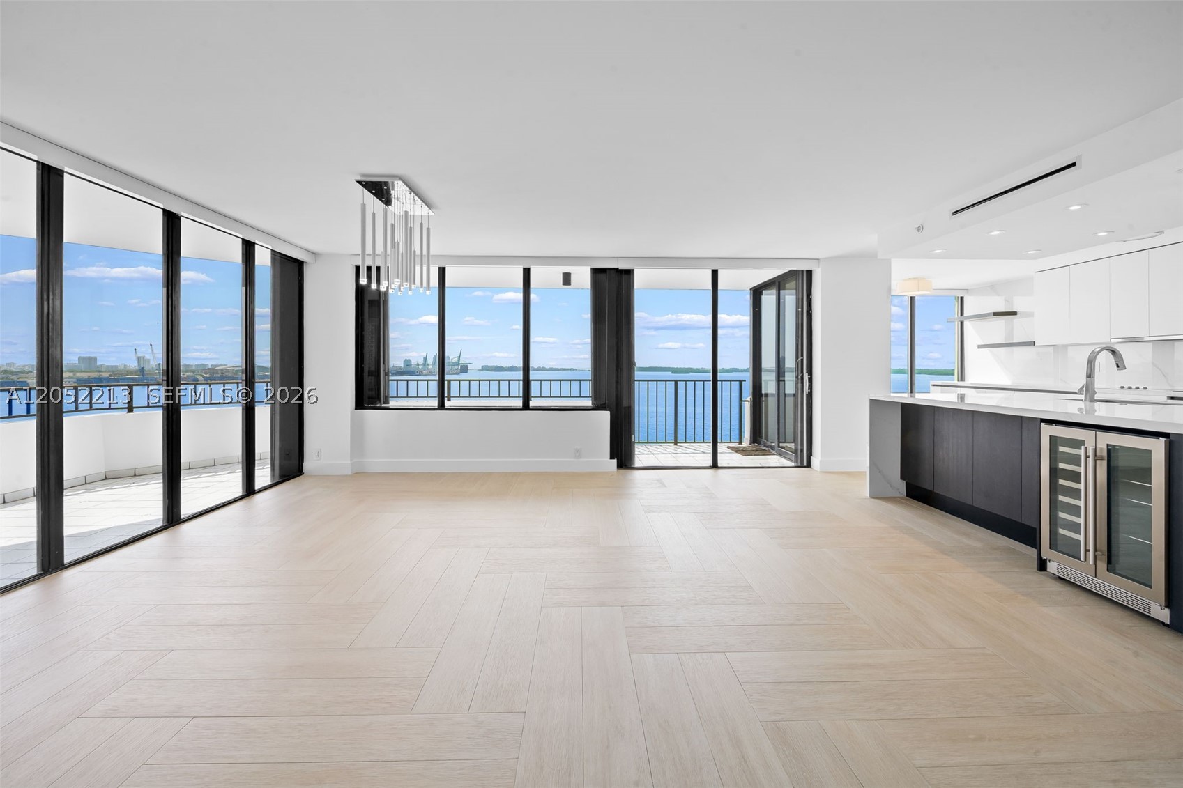 image Brickell Key One10