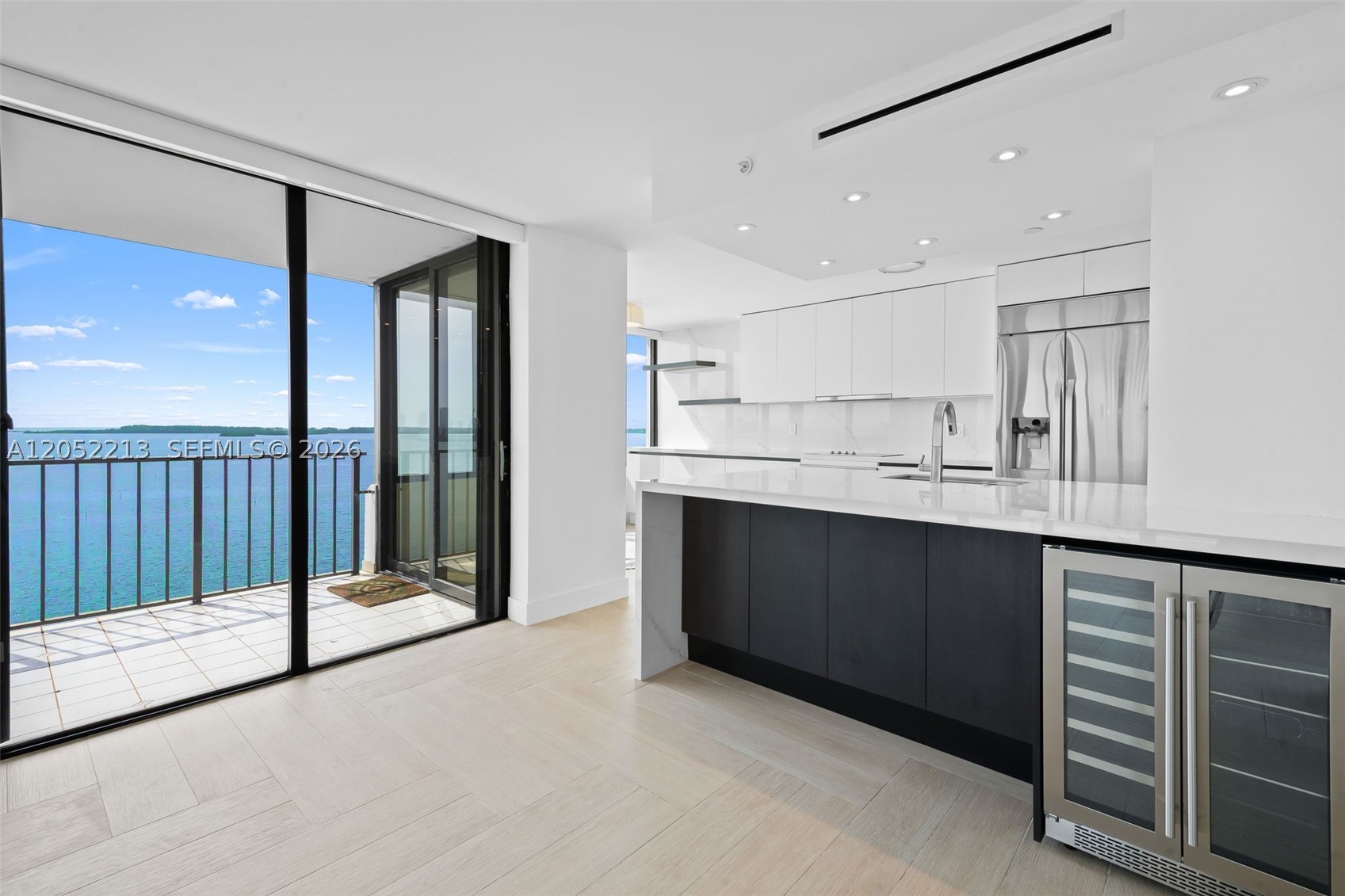 image Brickell Key One12