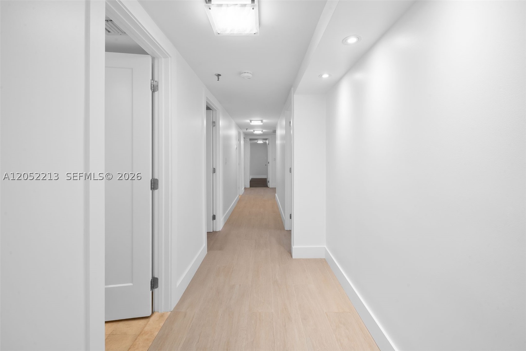 image Brickell Key One18