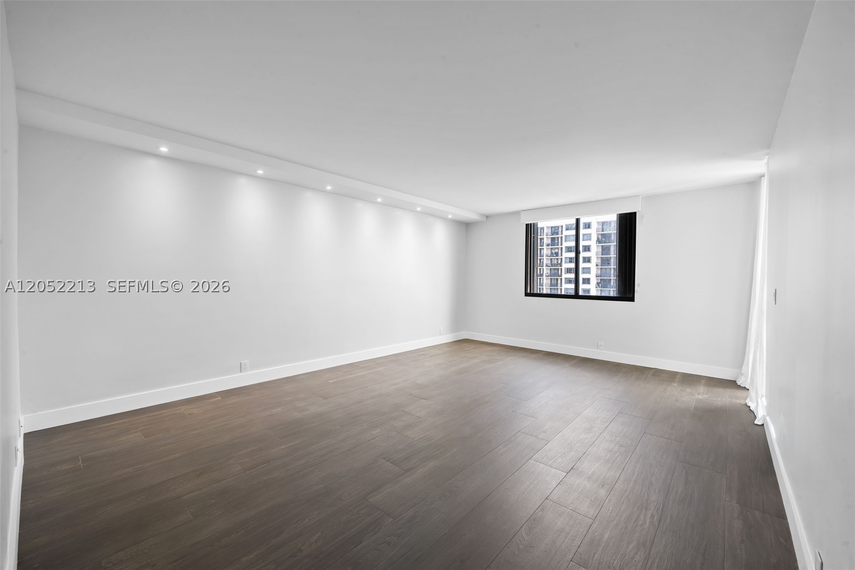 image Brickell Key One19