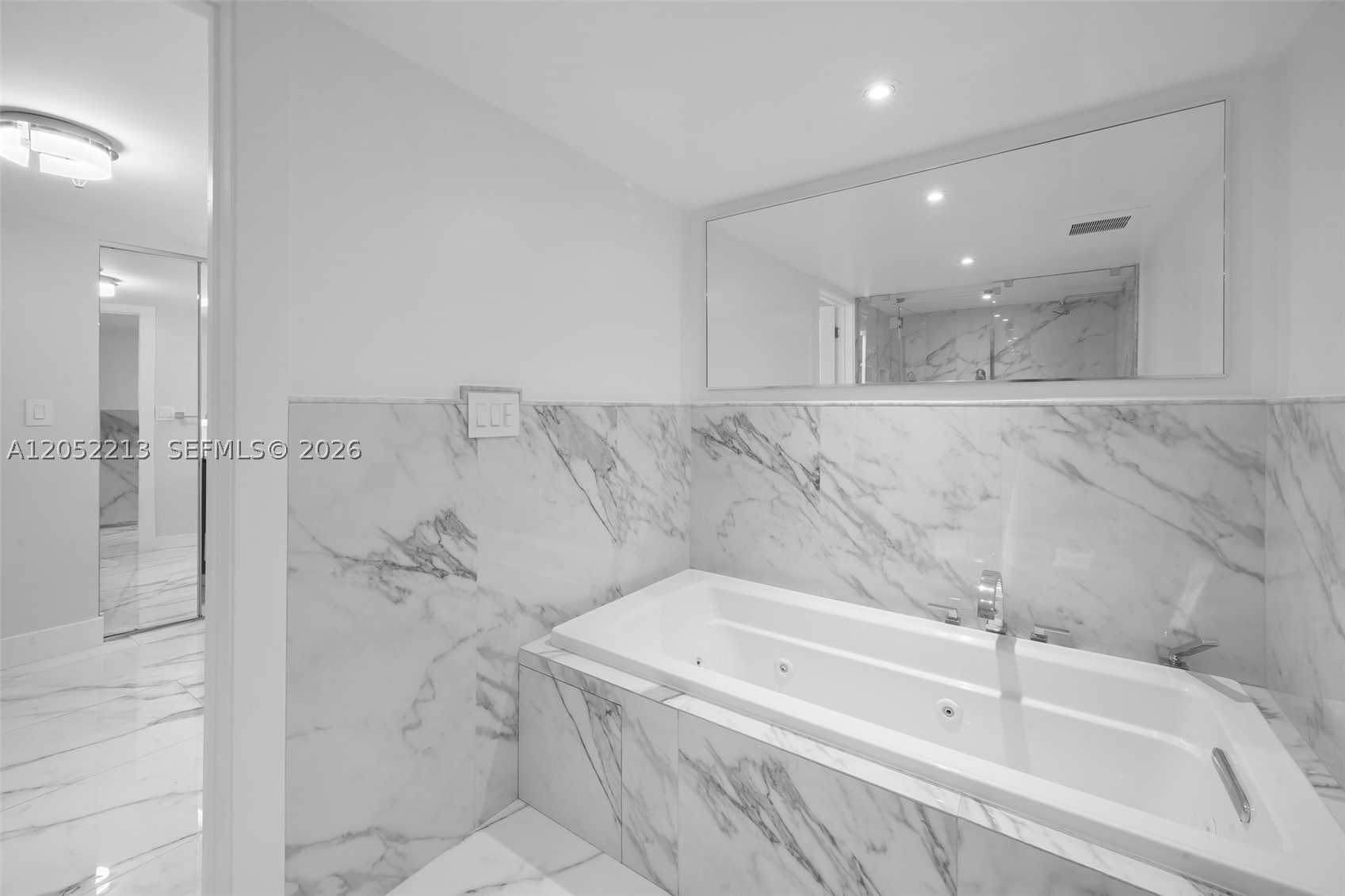 image Brickell Key One20