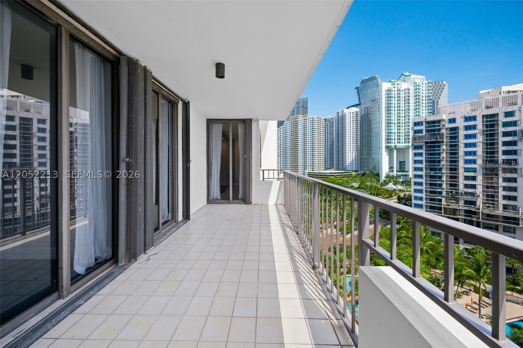image Brickell Key One25