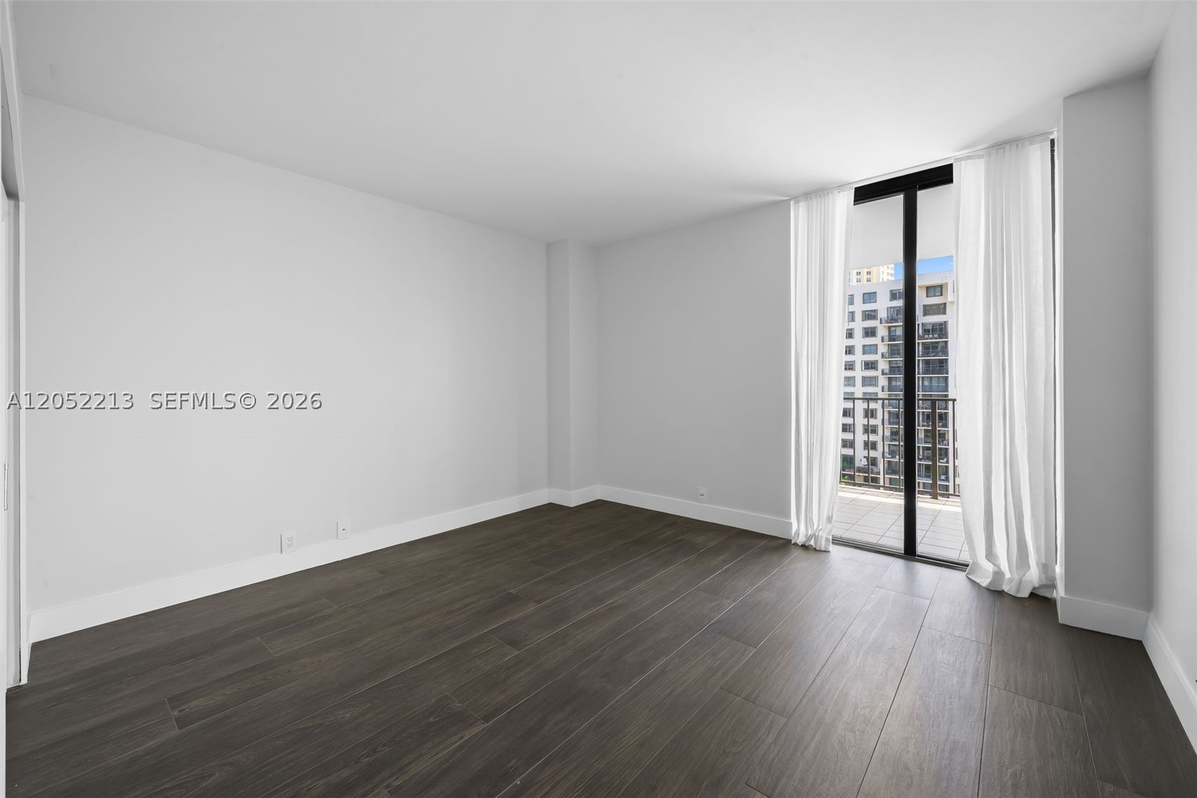 image Brickell Key One26