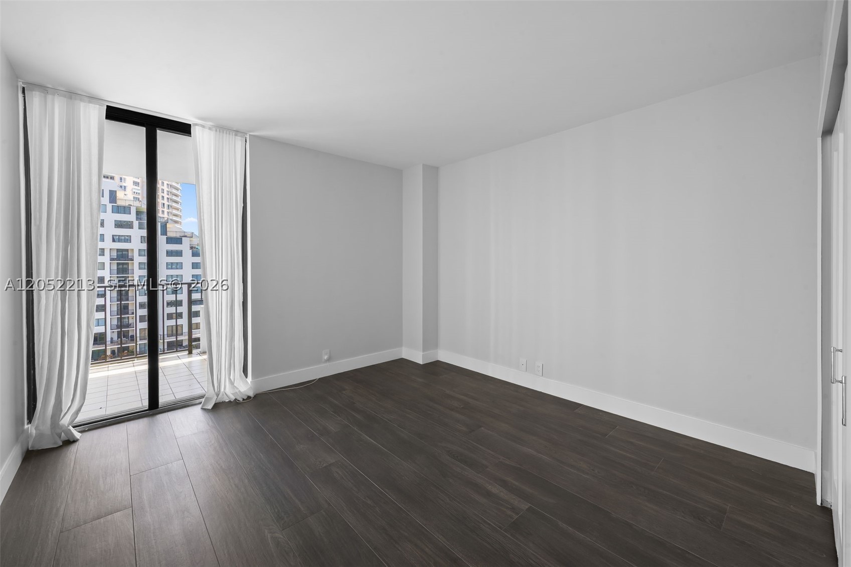 image Brickell Key One28