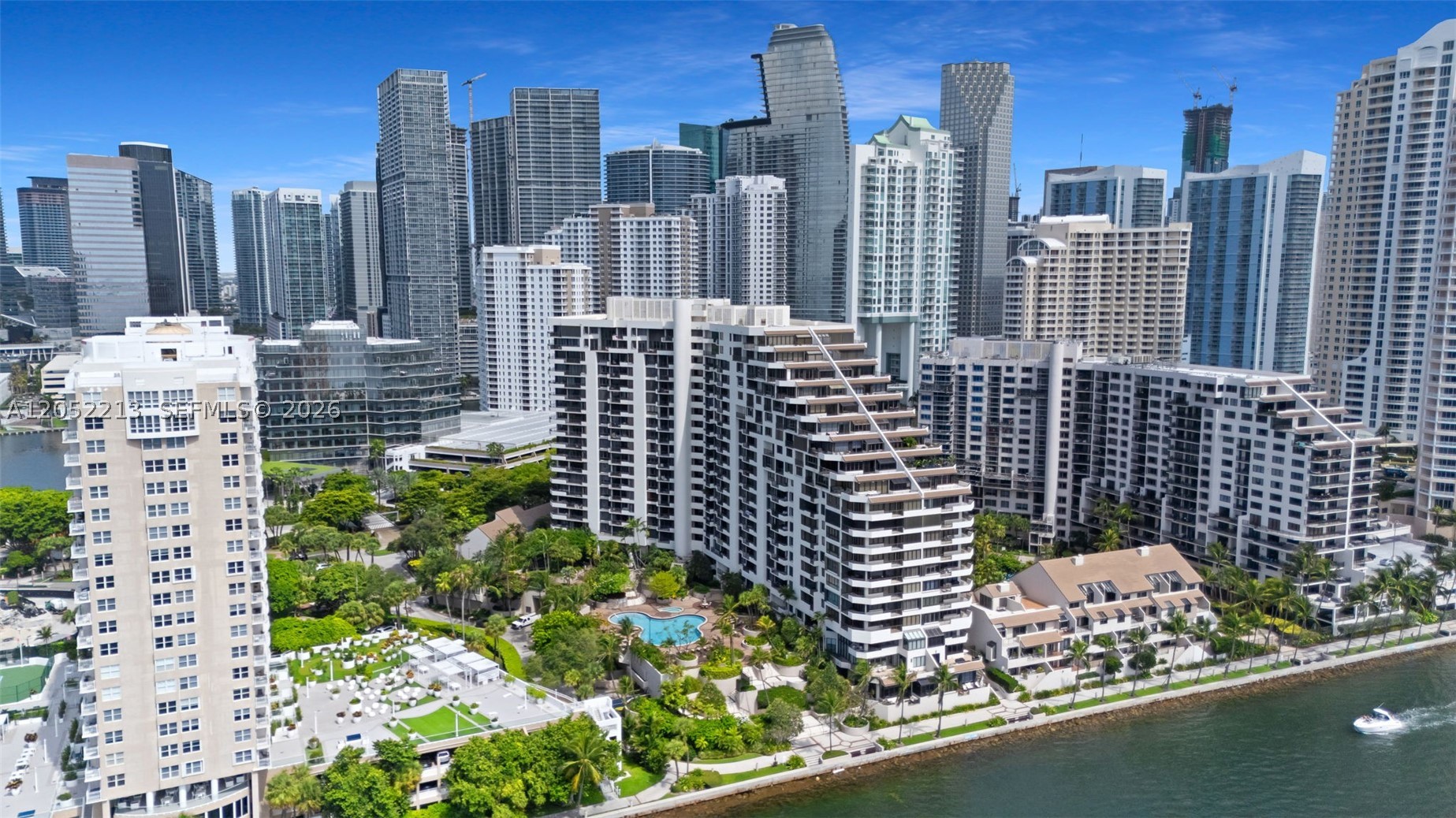image Brickell Key One33