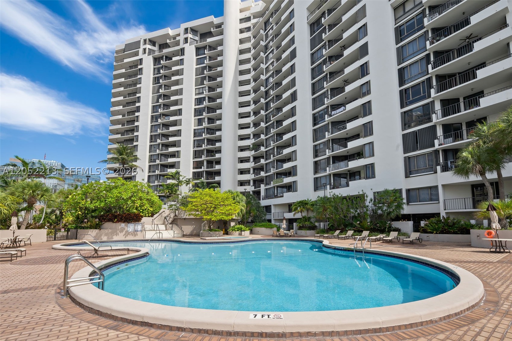image Brickell Key One36
