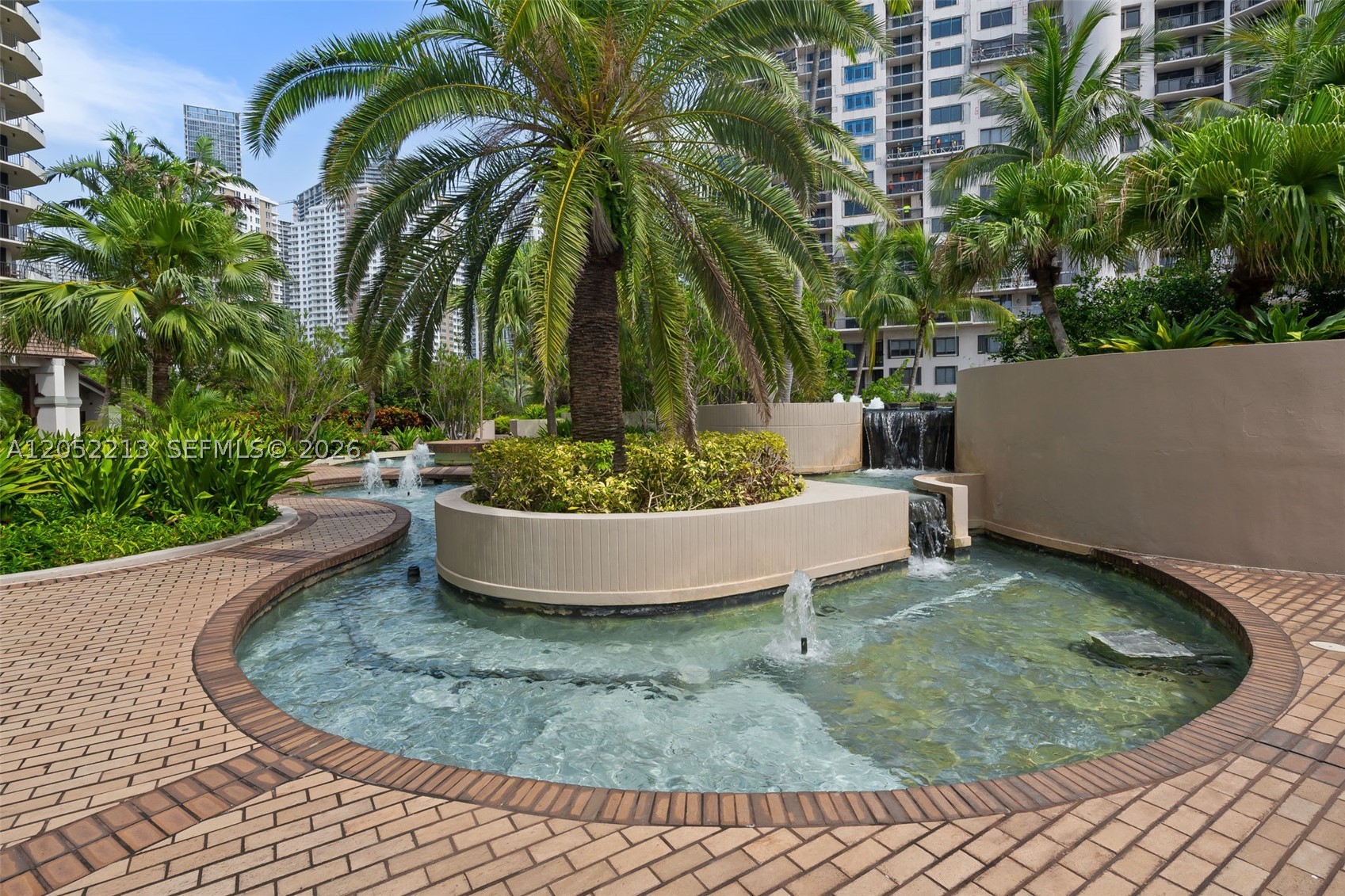 image Brickell Key One39