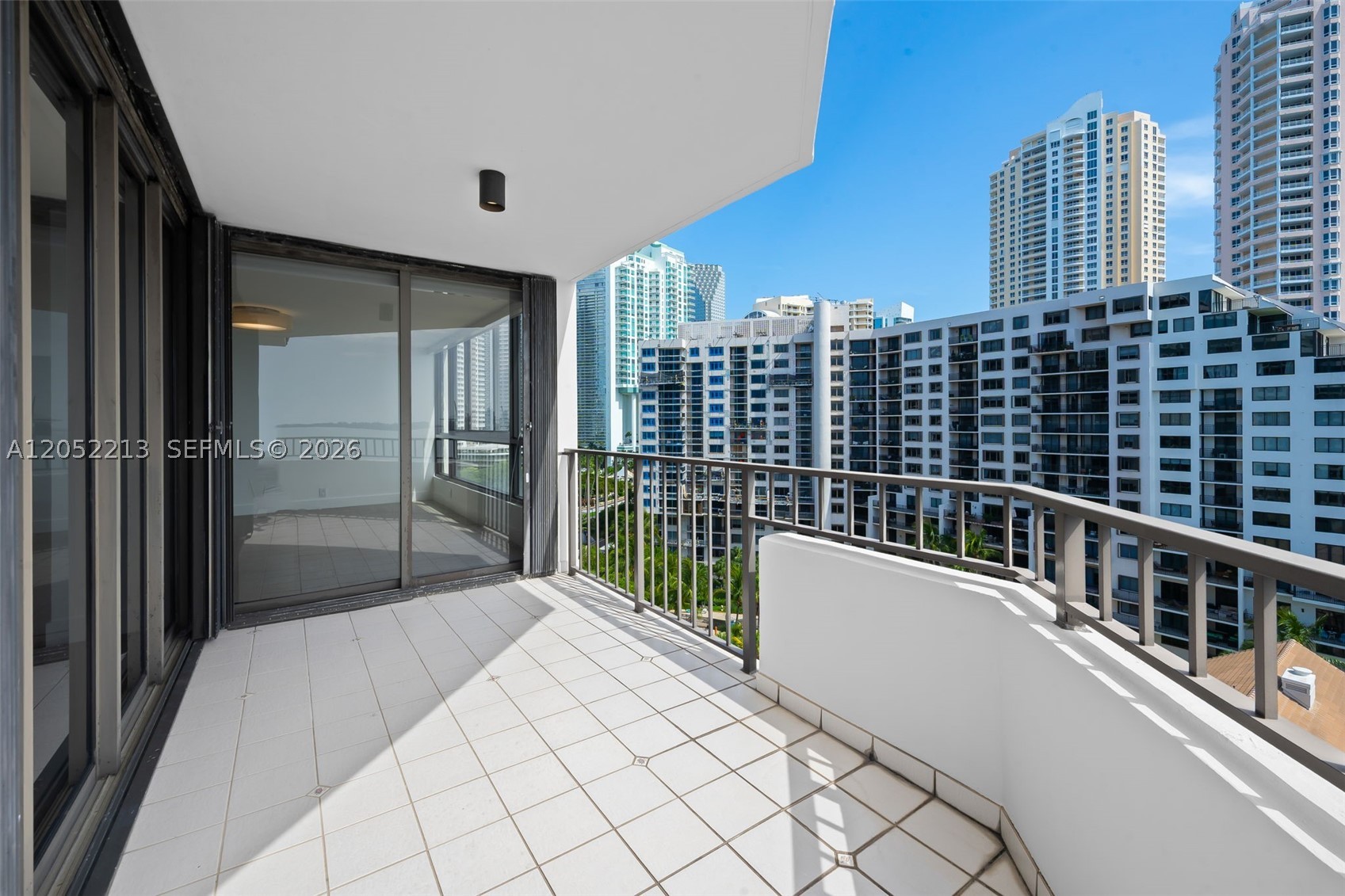 image Brickell Key One5