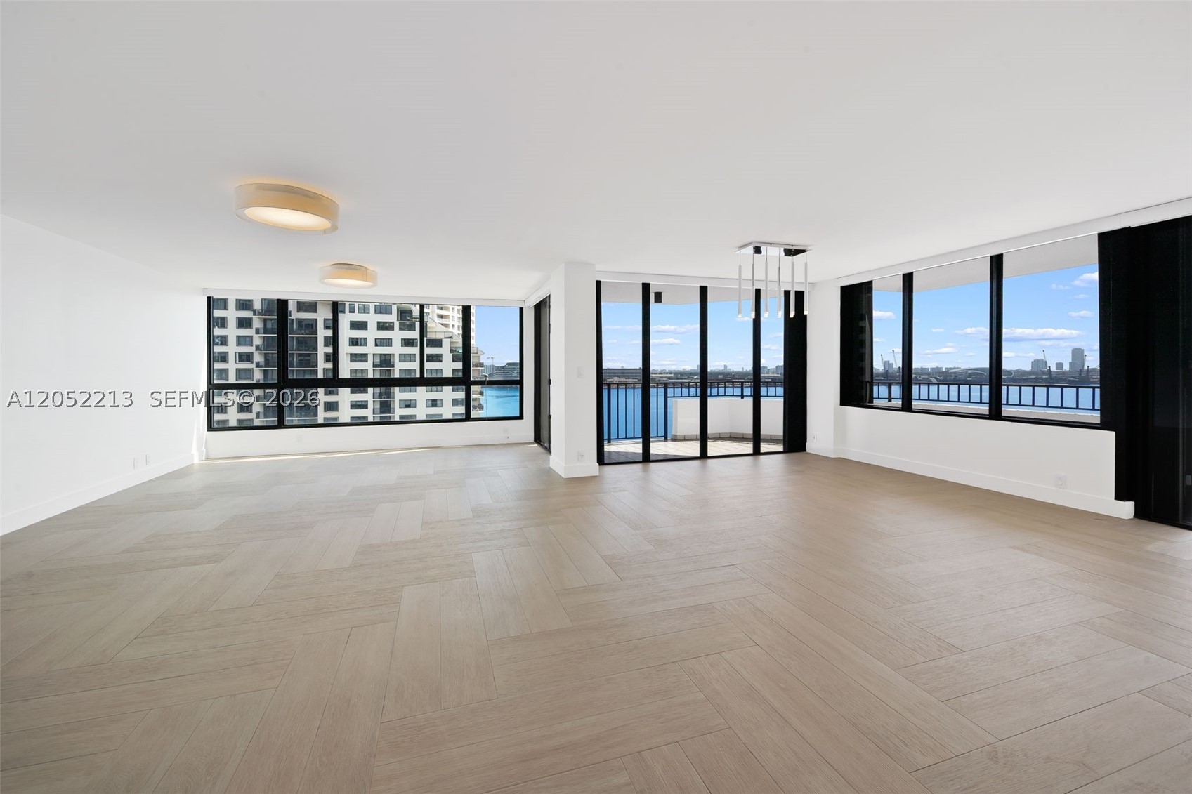 image Brickell Key One7